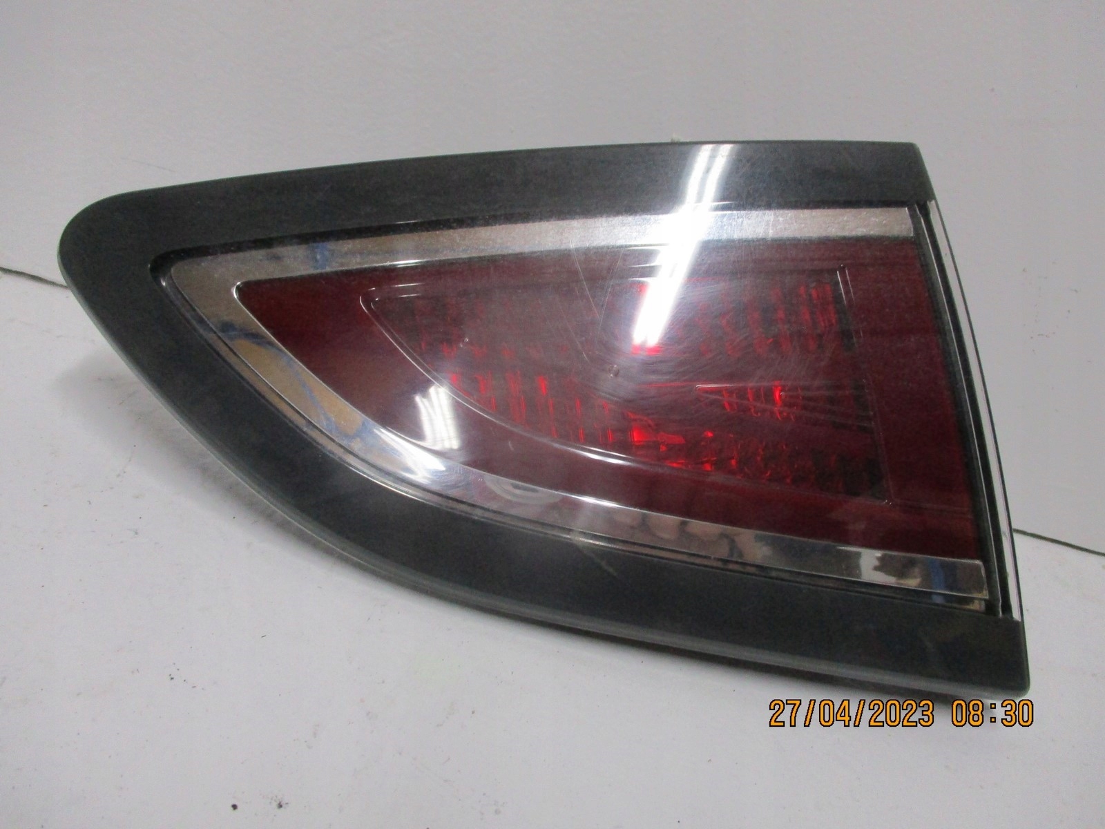 light lights rear. Renault Scenic III CROSS to the bonnet
