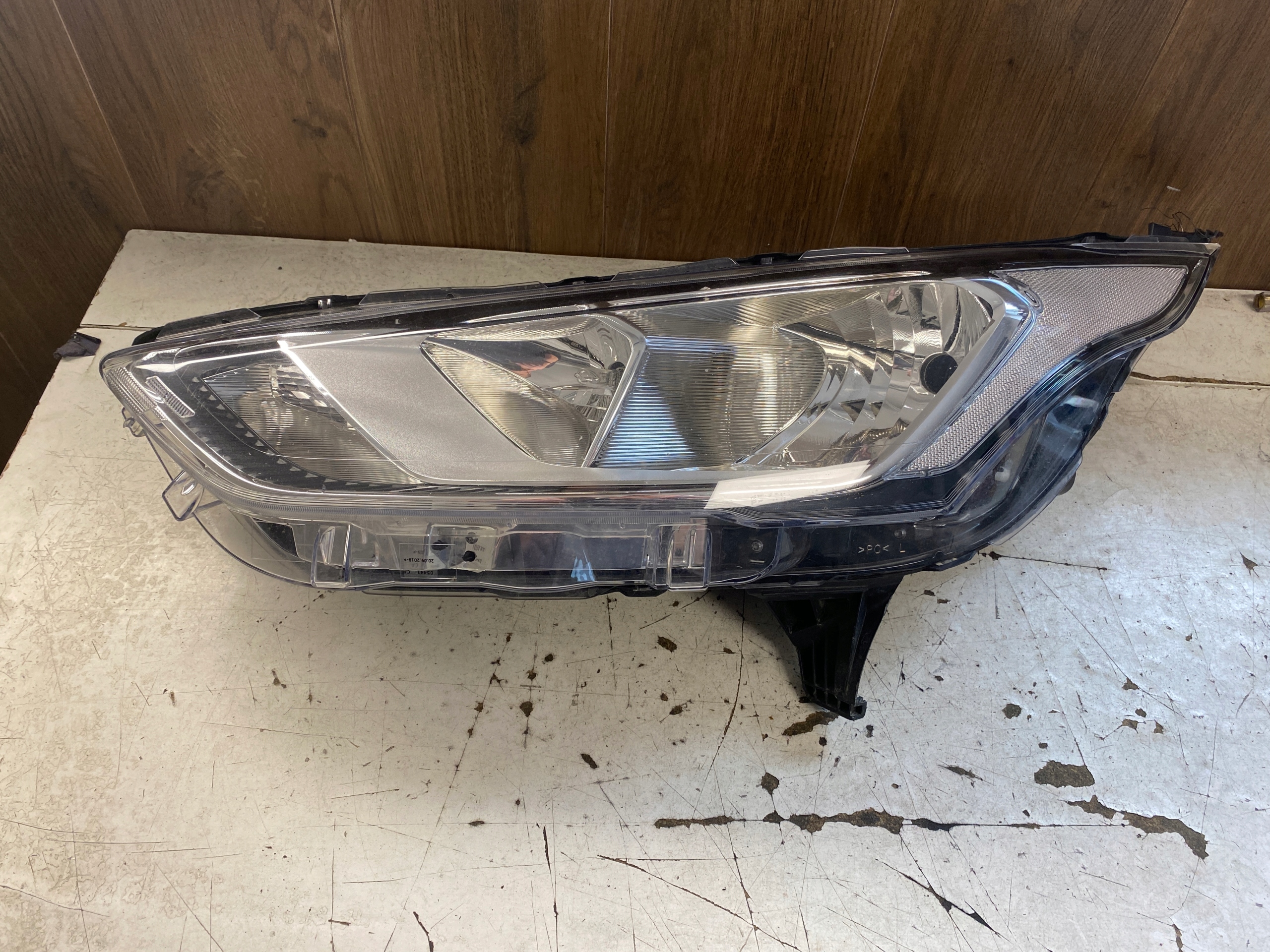 FORD TRANSIT CONNECT Mk2 РЕСТАЙЛИНГ ФАРА ЛЕВЫЙ ПЕРЕД Kt1b-13w030-AD