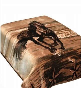 Koc Akrylowy 160x210 cm Narzuta Ciepły Puszysty Walizka