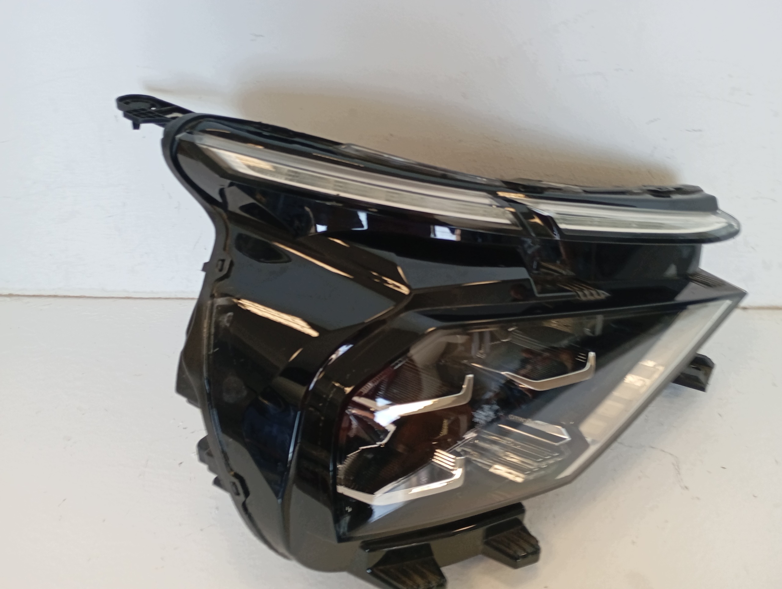 light right FULL LED CITROEN C4 III 9830649280