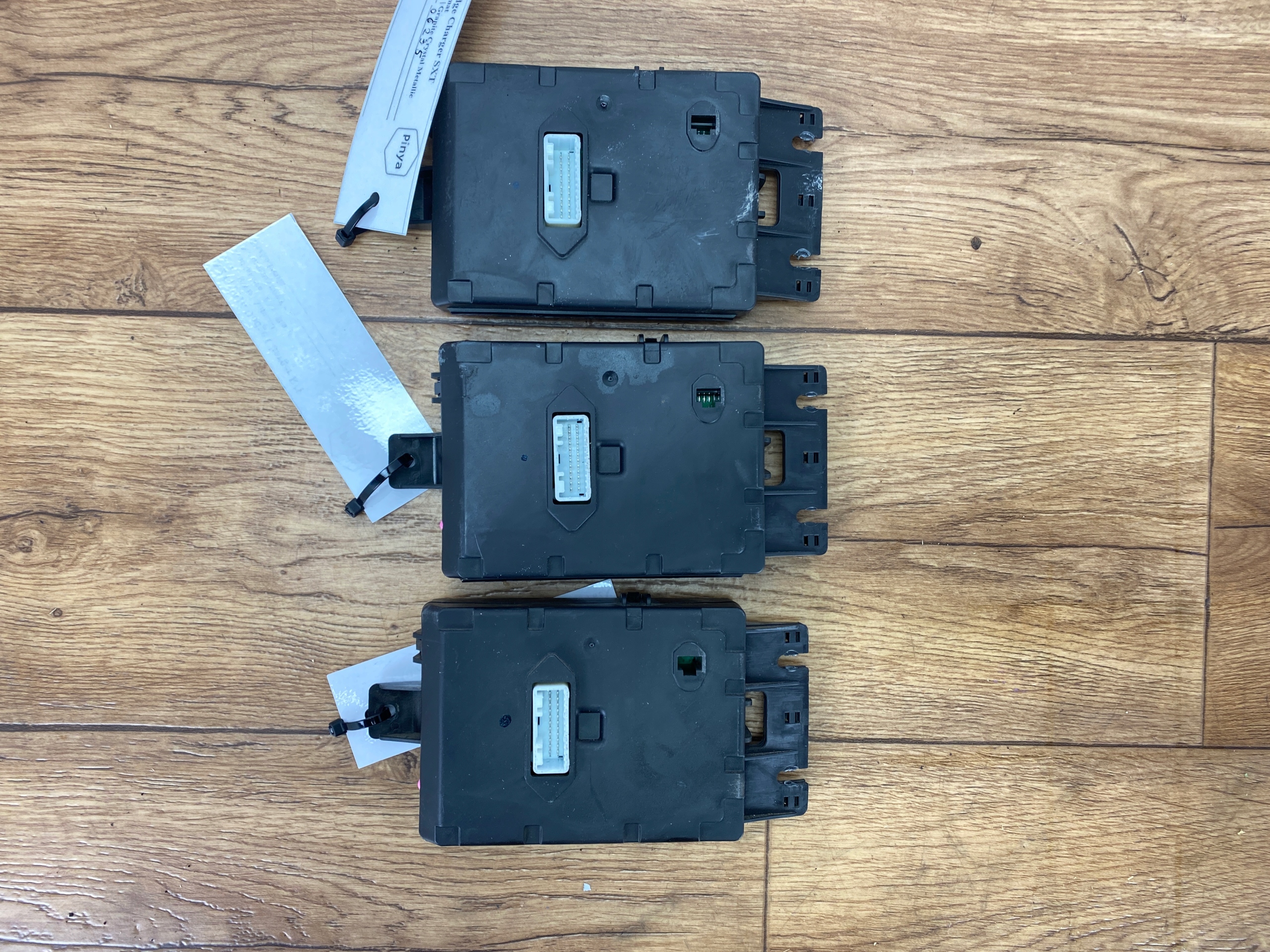 control unit module of the heating Dodge Challenger Charger 2015+ USA