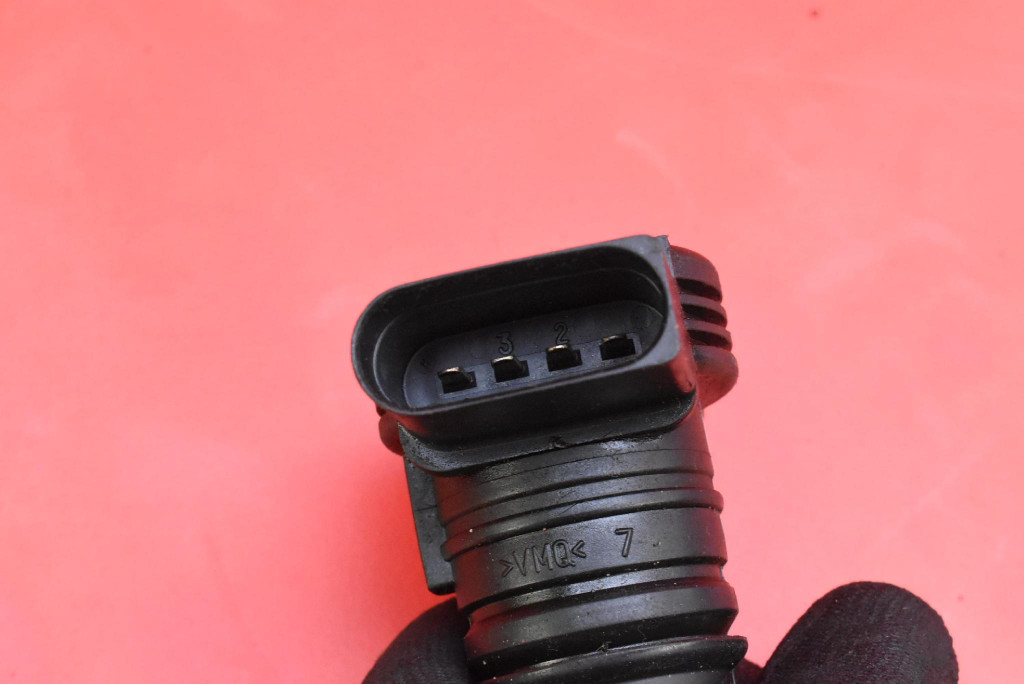 coil ignition 06A905115D AUDI A4 B6 2.0 20V 130 KM 00-05