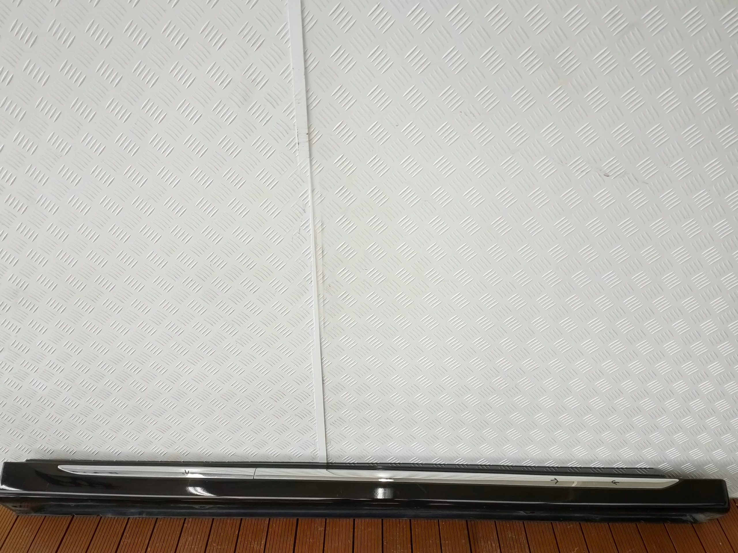 MITSUBISHI OUTLANDER III LIFT 16-20 moulding threshold right colour X40