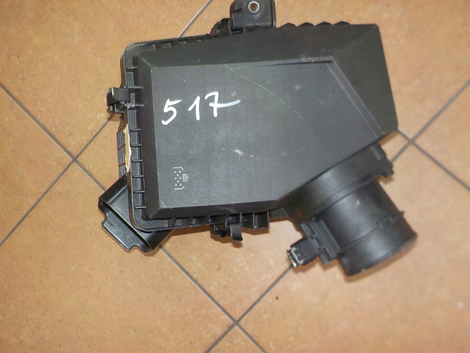 Корпус повітряного фільтра TUCSON IV 1.6 28100-P0400