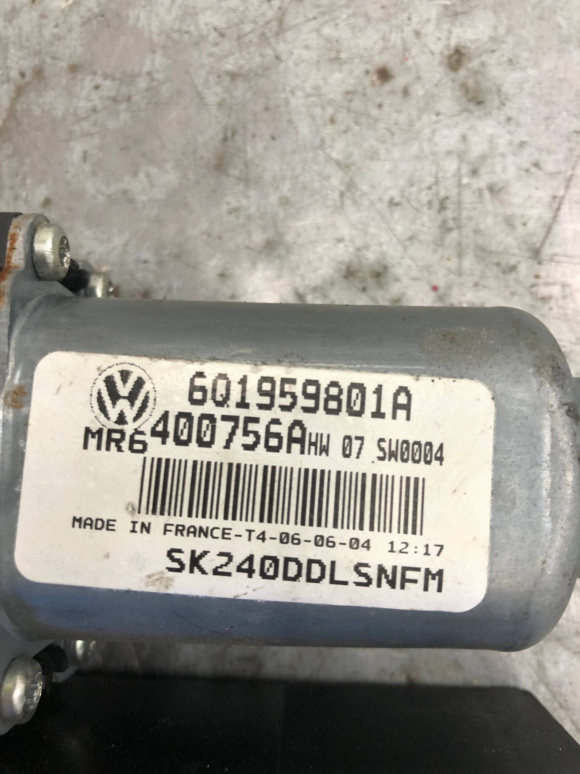 mini motor windows left front SKODA FABIA and 6Q1959801A