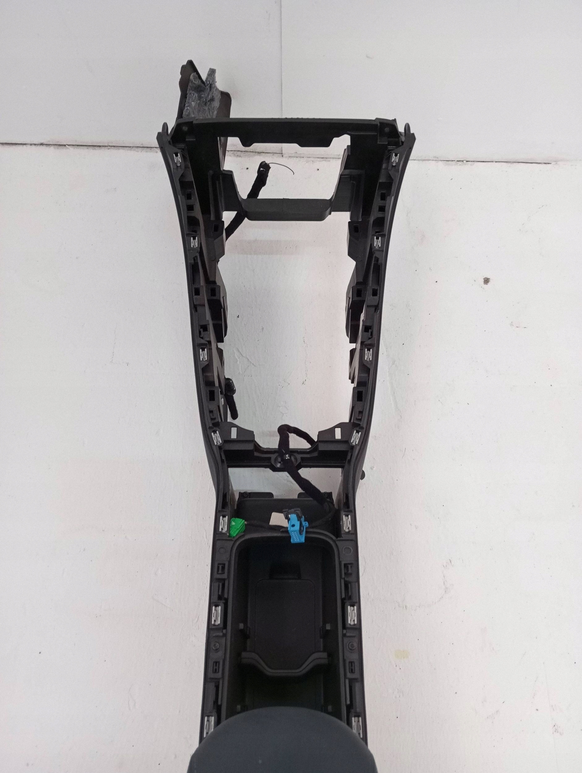 bracciolo TUNELU OPEL ASTRA K 735758527