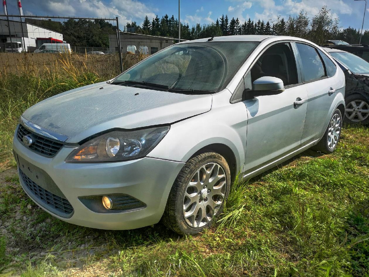 FORD Focus шланг воды 2011 1.6л
