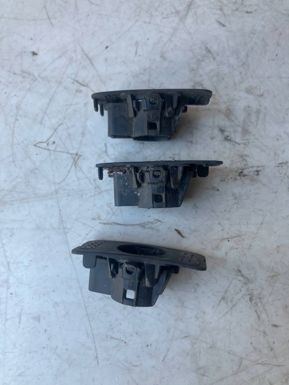KOSZYK bracket holder of the sensor PDC front PEUGEOT 308 T9 PRZEDLIFT