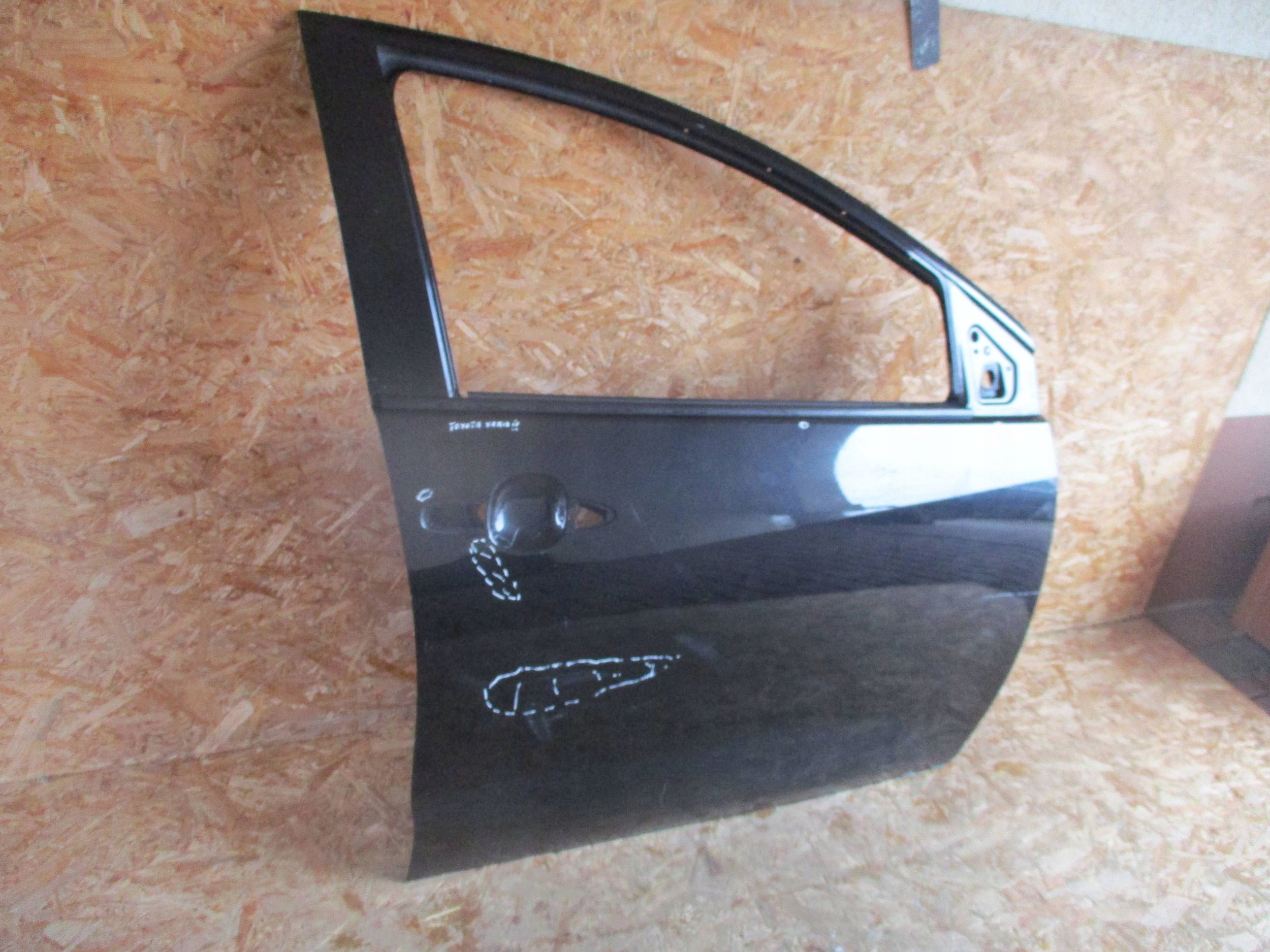 door front front right TOYOTA YARIS IV