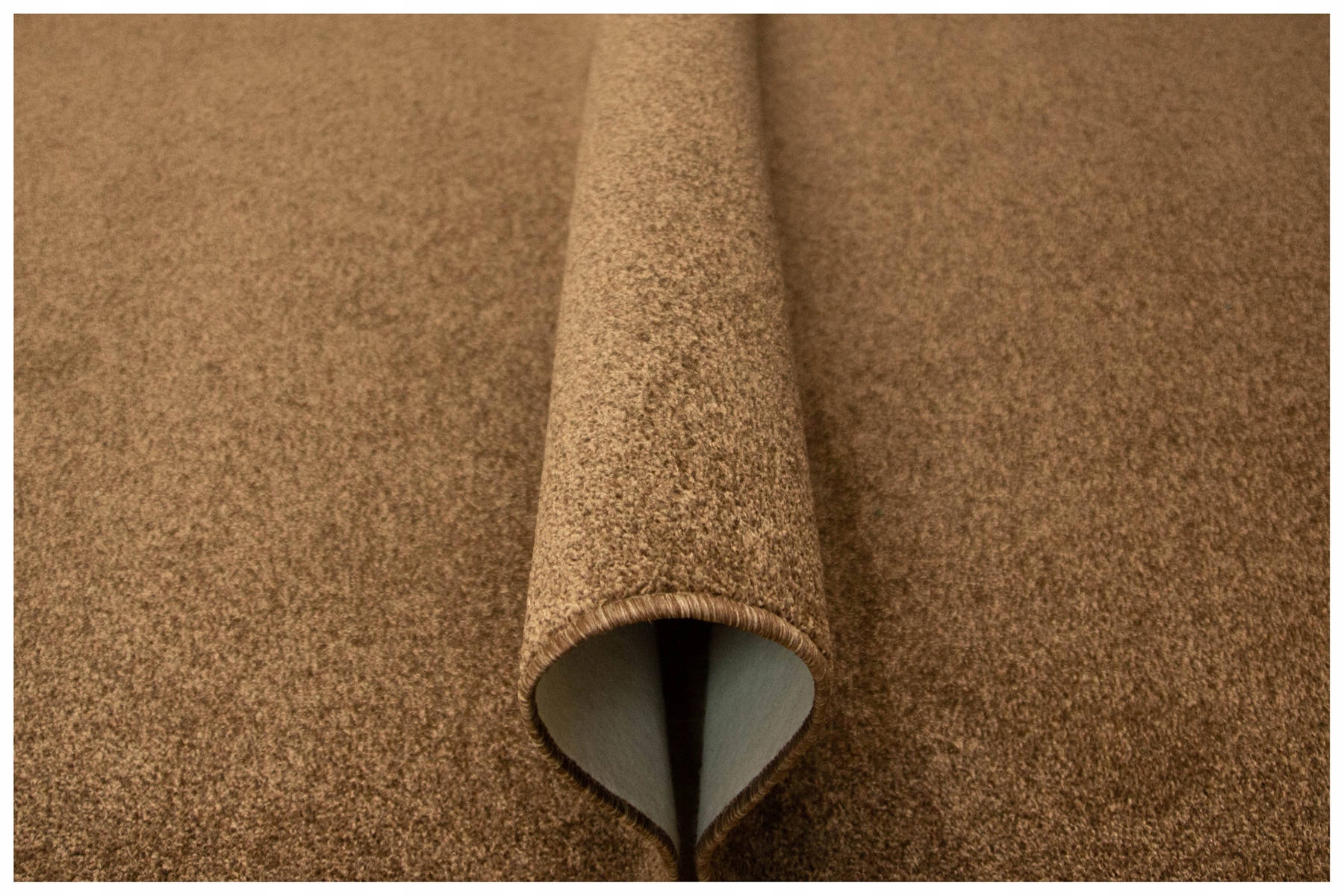 200x250 cm Modny Praktyczny Dywan Liberty Na Filcu Brązowy Na Wymiar