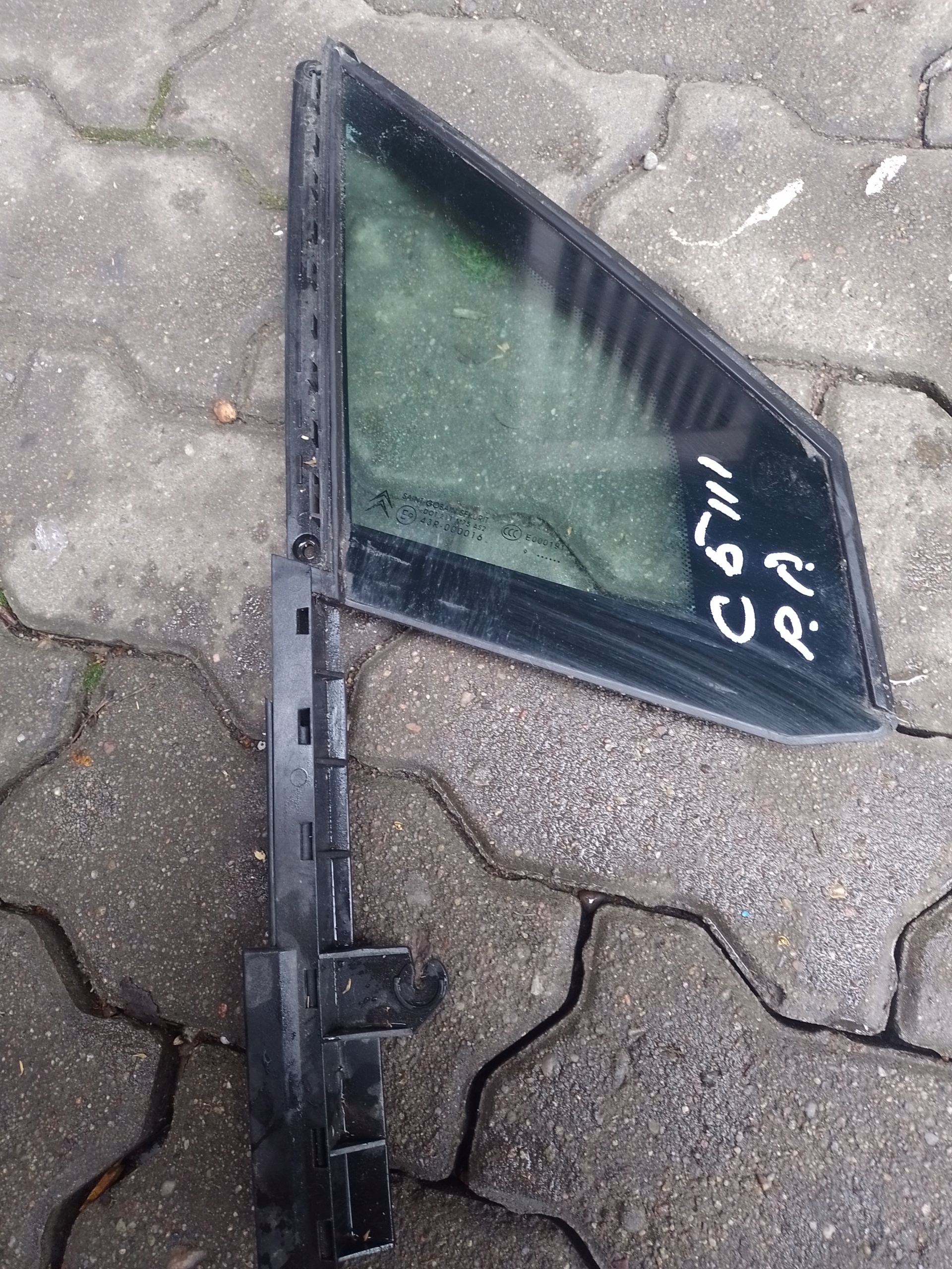 SZYBA TRÓJKĄTNA PRAWA PRZÓD CITROEN C5