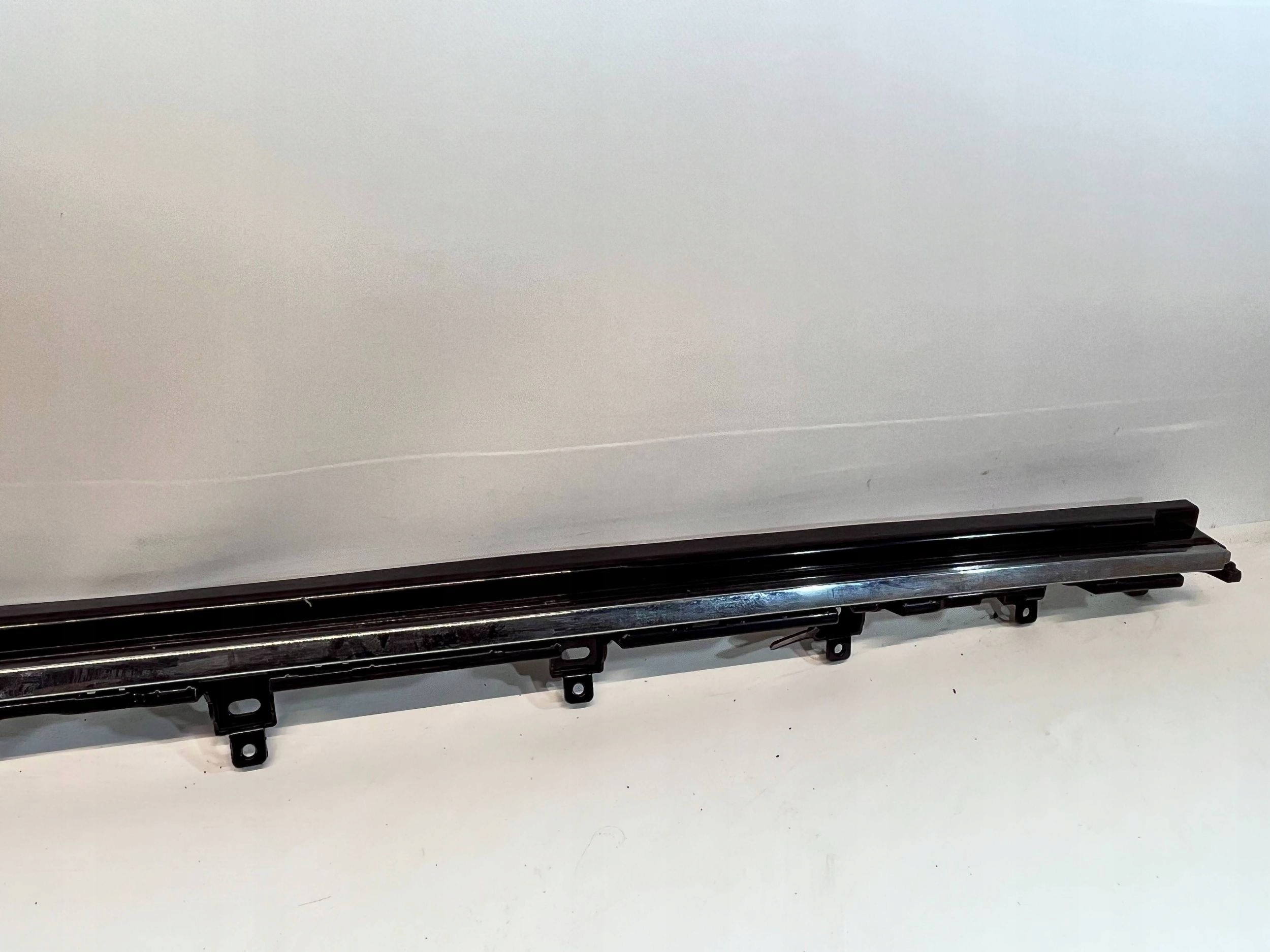 moulding threshold BMW 7 G11 G12 51779464152