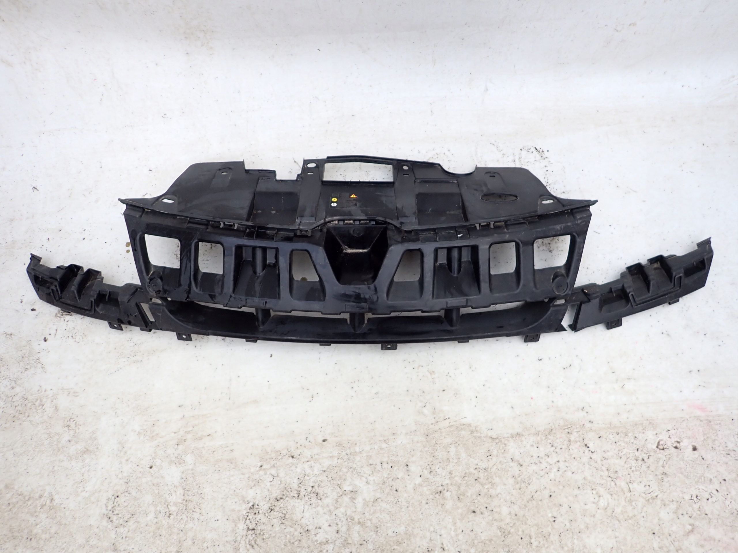 RENAULT MEGANE III 08- pillar holder GRILLA 620369901R