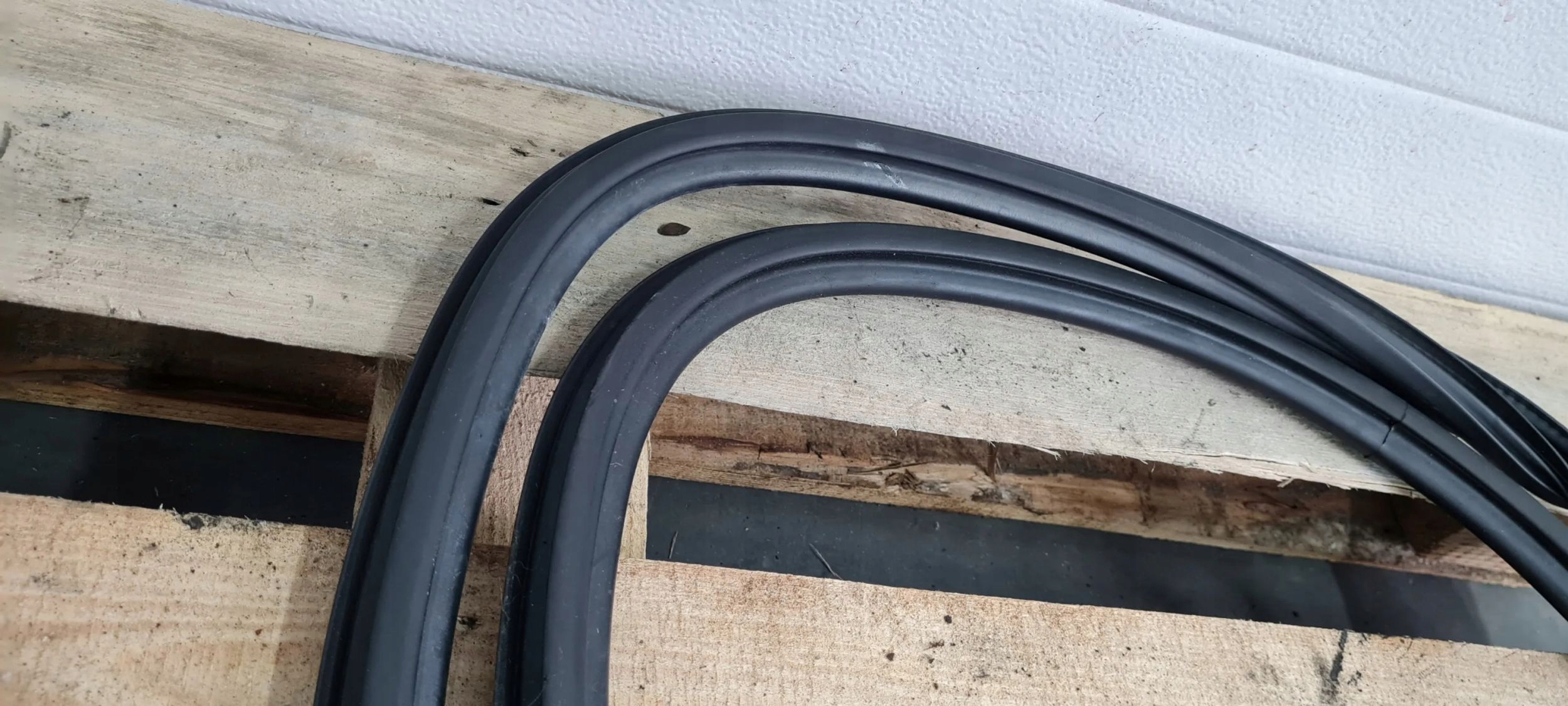 S3 8V sedan A3 gasket left left front sedan 8V5831721