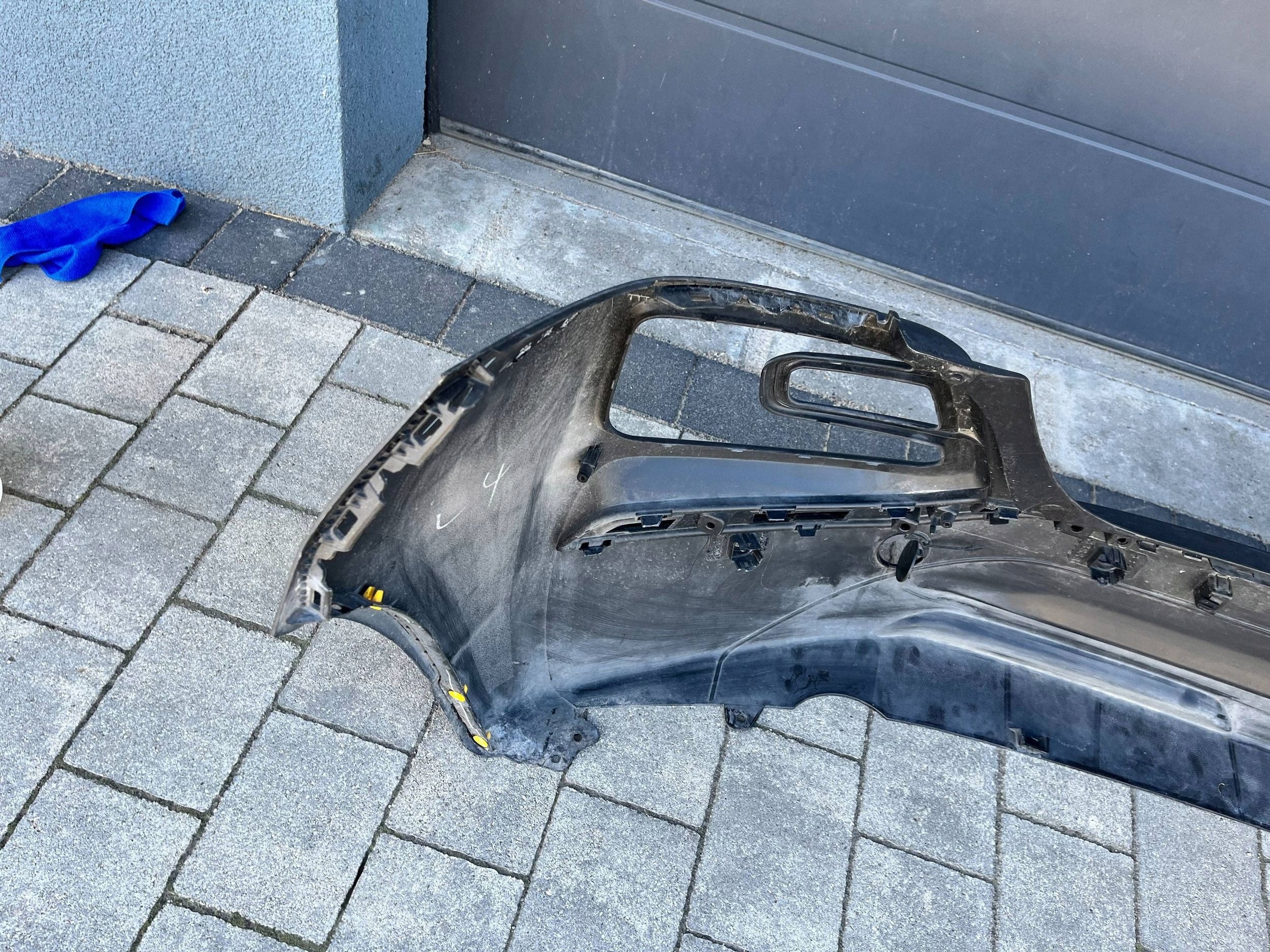 Paraurti posteriore HYUNDAI KONA e 86610-J9000 @M