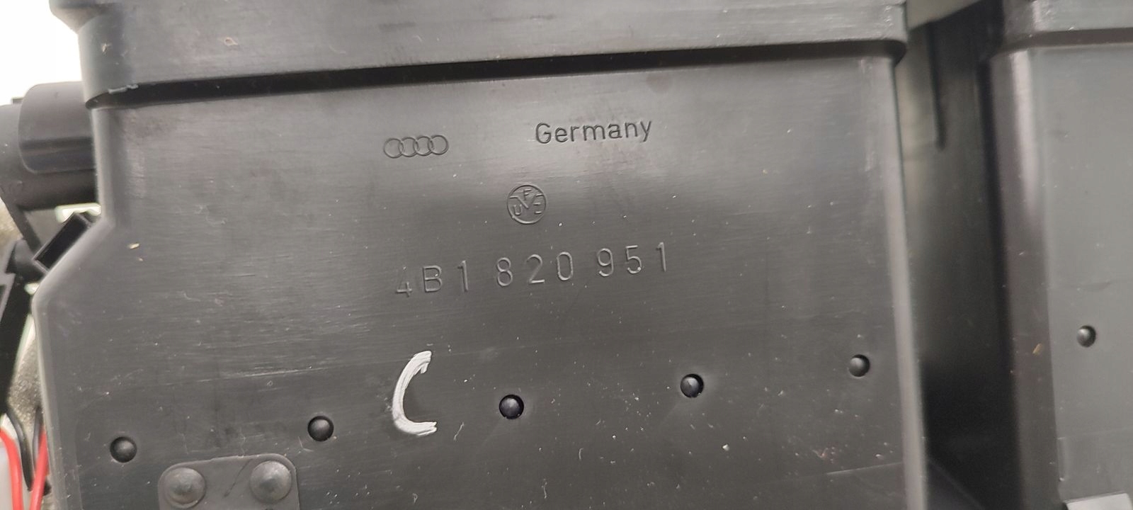 Kratki grid air conditioning devices Audi A6 C5 1,8T