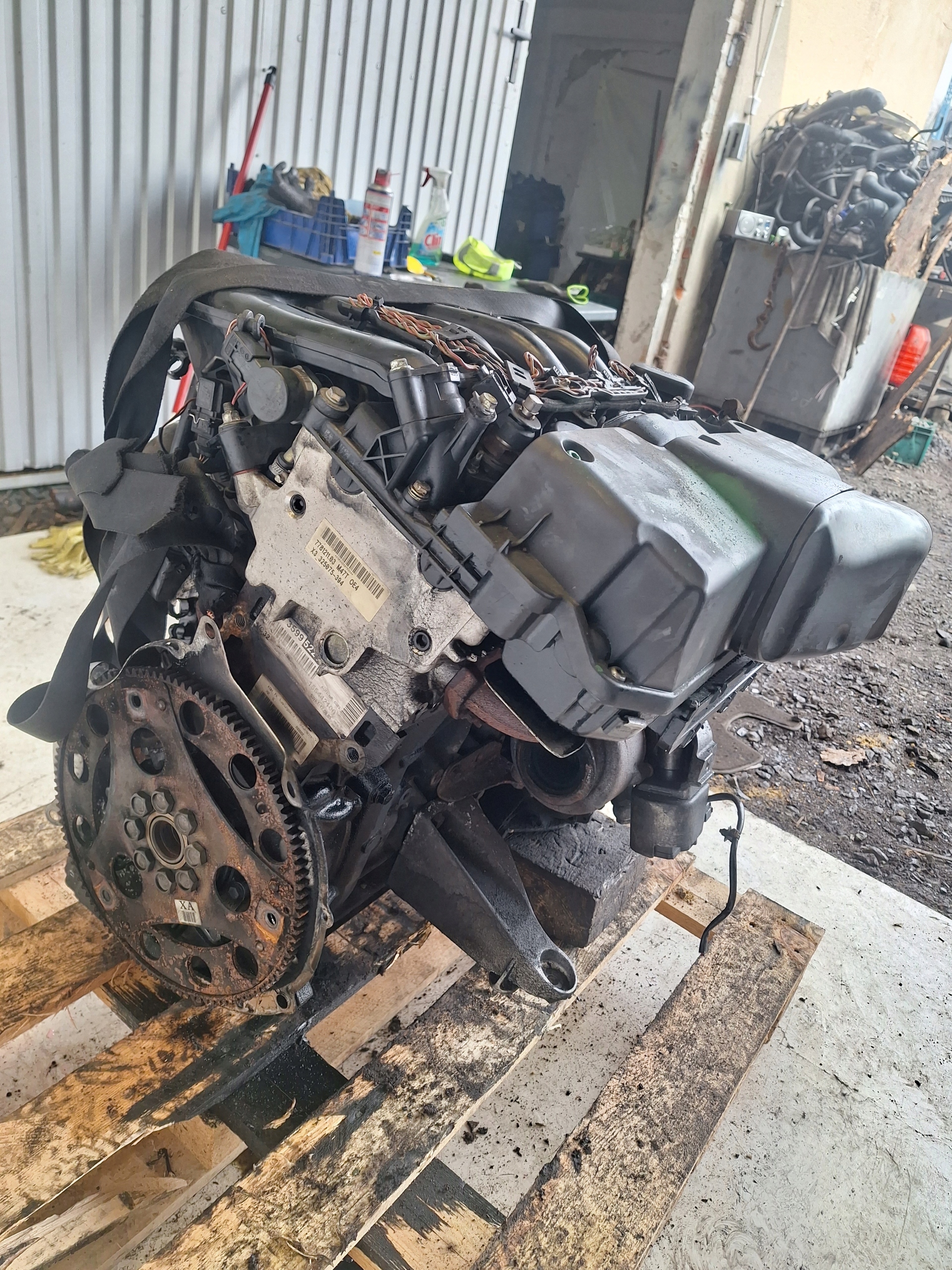 BMW 5 E61 E61 02-08 engine 2.0D 150KM M47 204D4