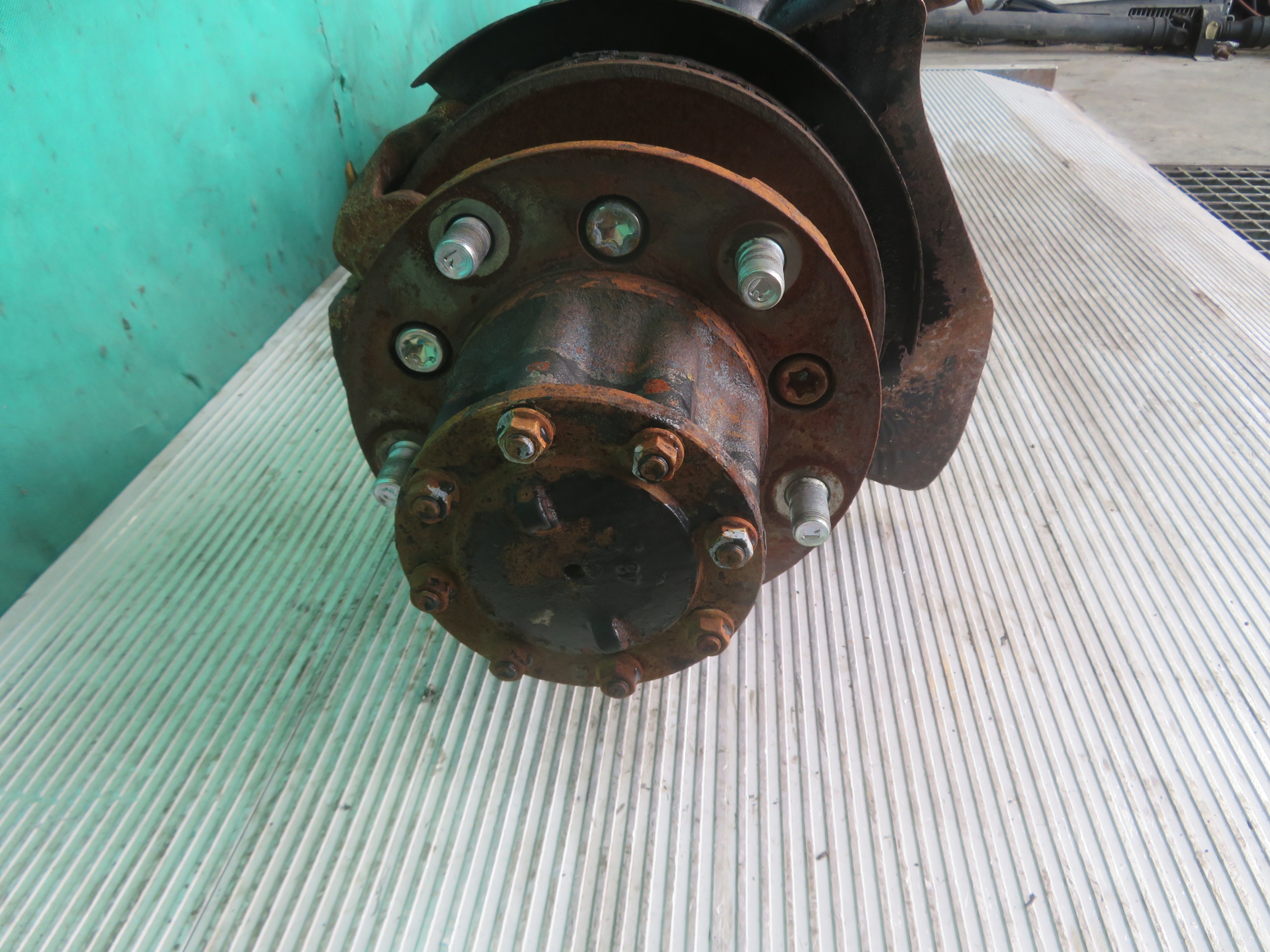 ISUZU GRAFTER N35 22R 1.9 DIESEL differential diff BLIZNIAK