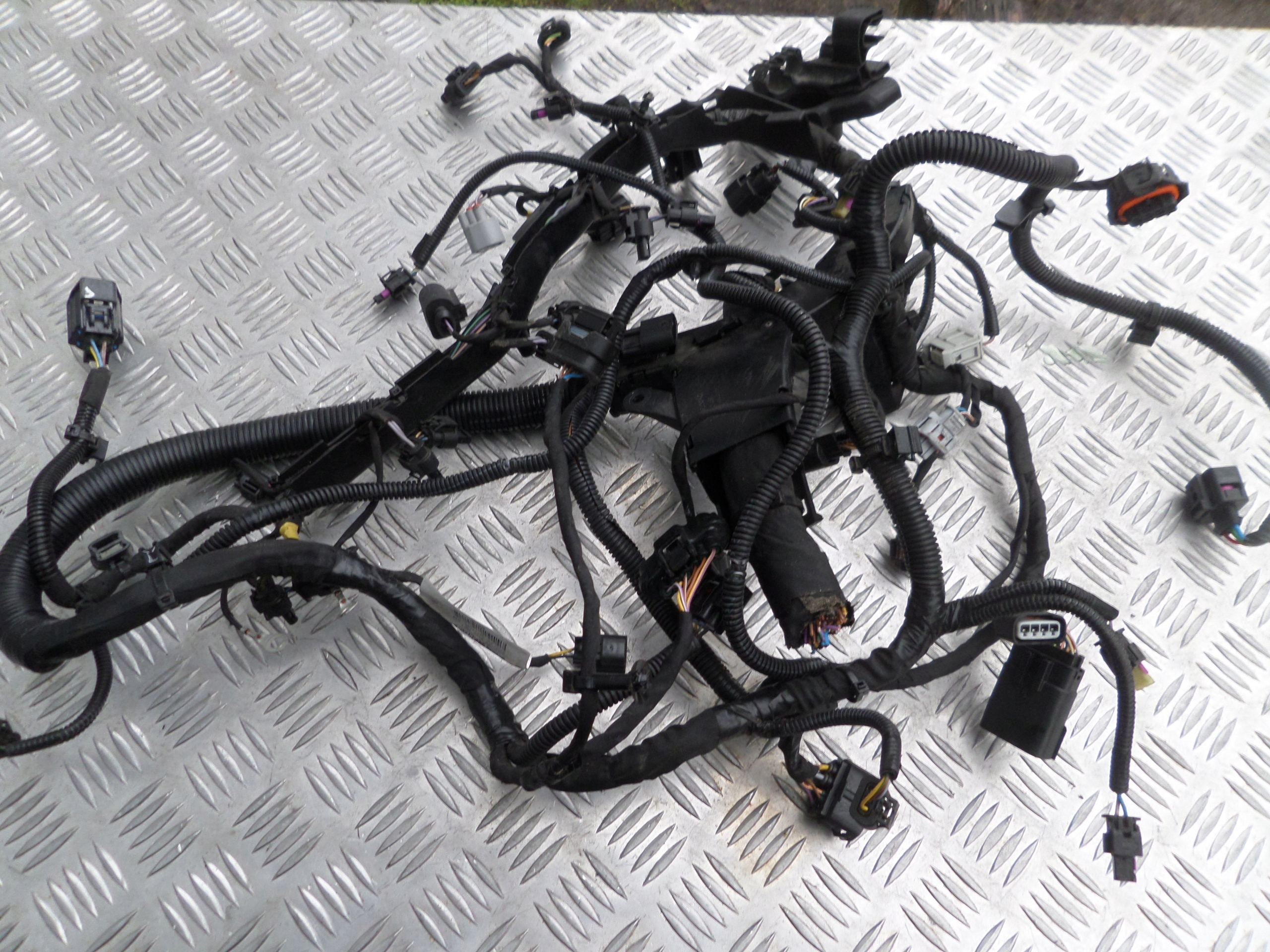 Установка двигуна VOLVO XC 60 2.0 449KM B4204T34