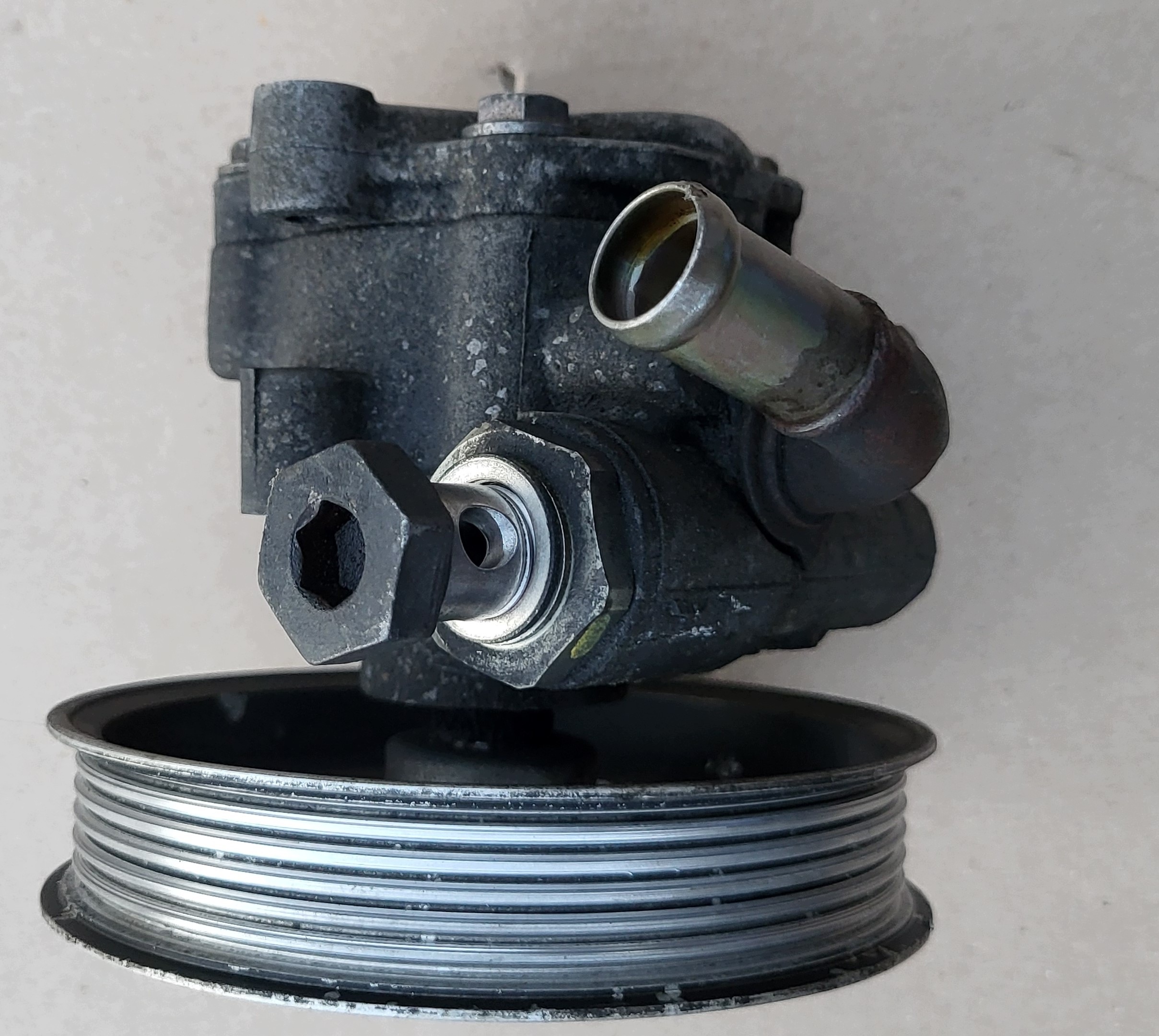Pompa servosterzo KOLKO AUDI A4 B6 B7 1.8 T 2.0 20V SEAT EXEO 8E0145153 OE
