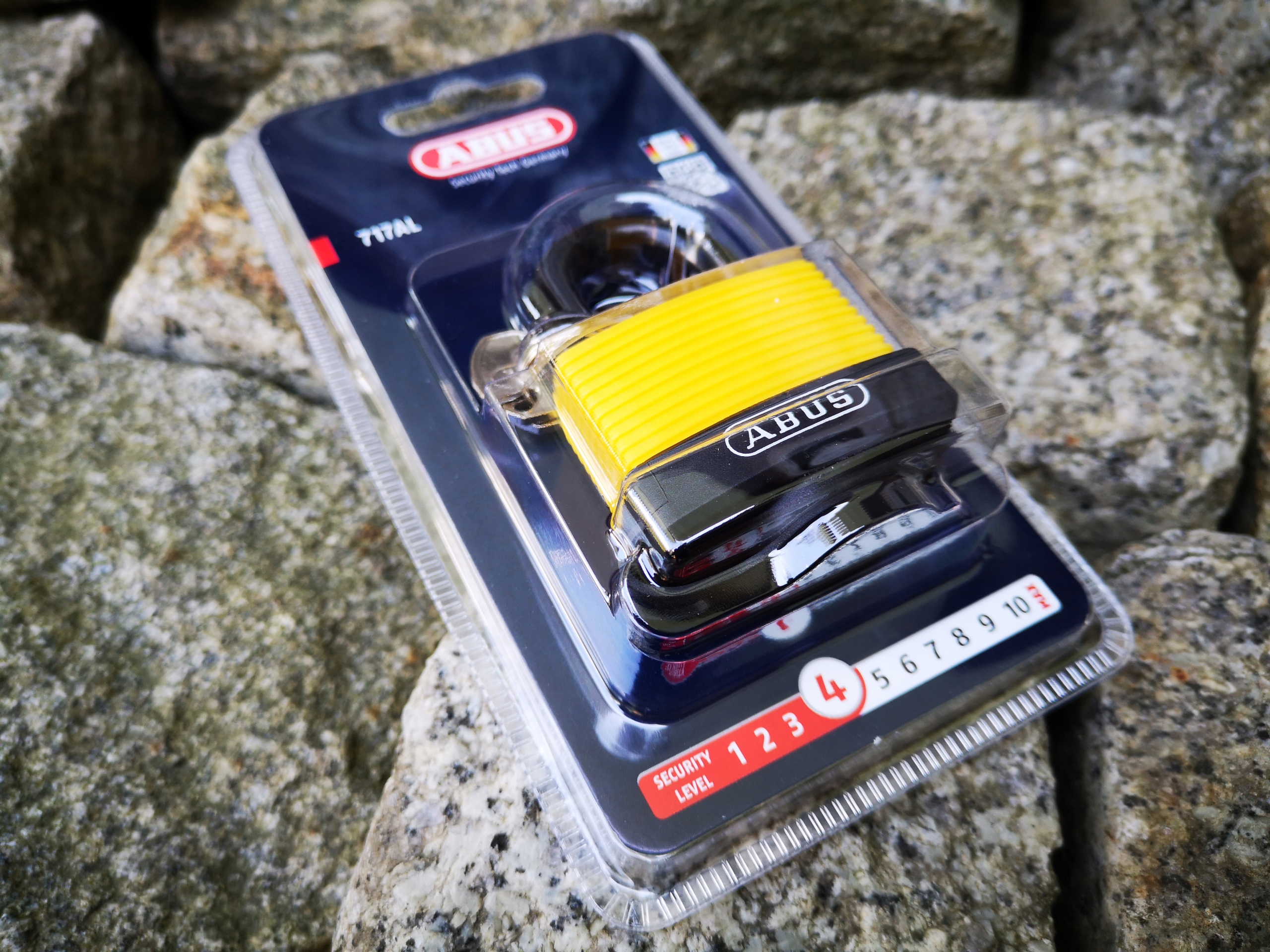 ABUS KŁÓDKA 717AL WODOODPORNA ZEWNĘTRZNA MOCNA FV Rodzaj kłódki na klucz