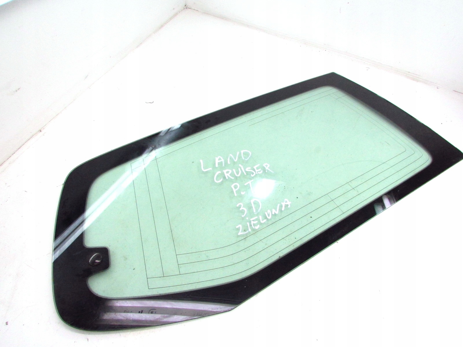 TOYOTA LAND CRUISER 120 3 DRZWI SZYBA KAROSERYJNA PRAWA