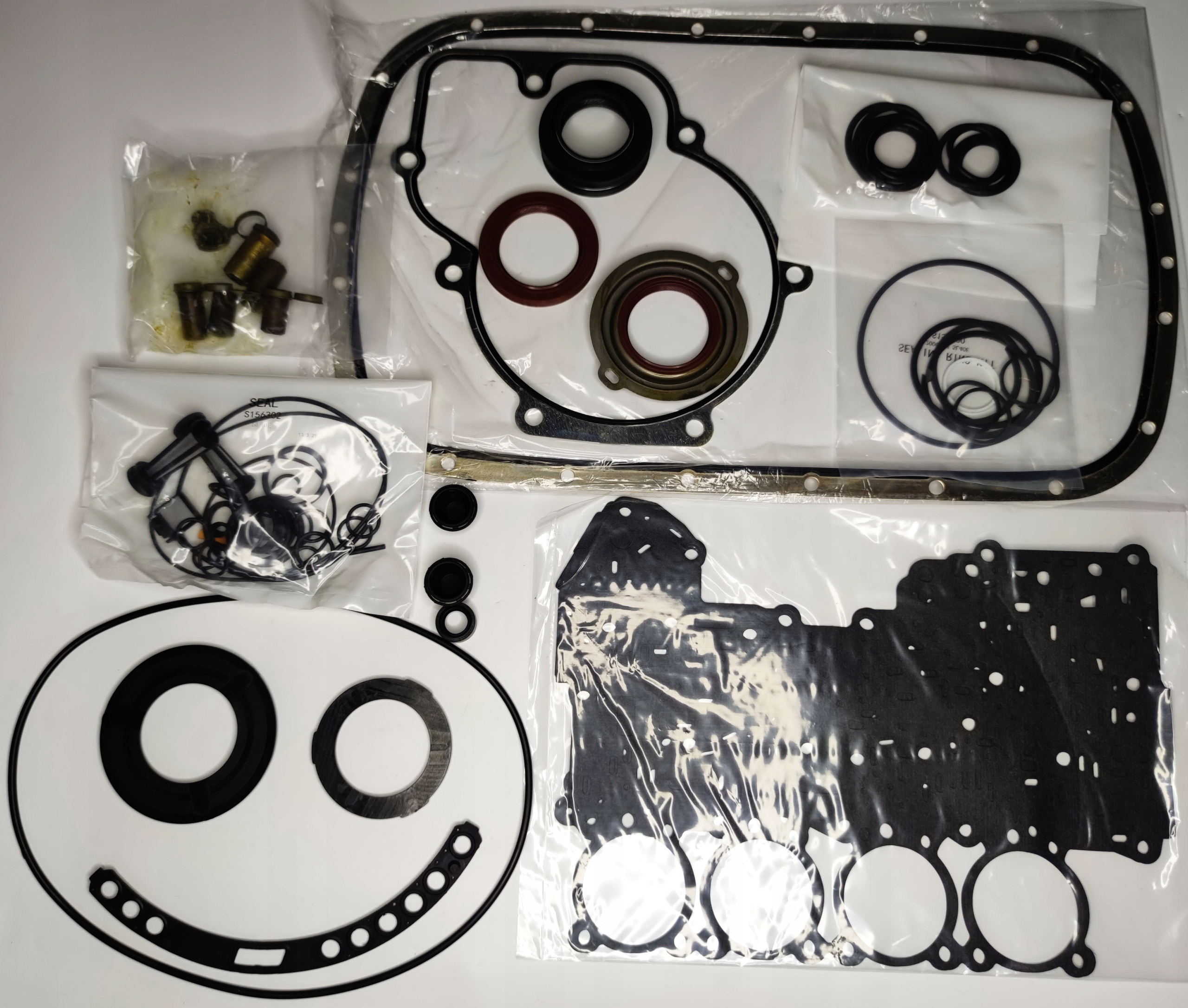 Sada těsnění převodovky 5L40