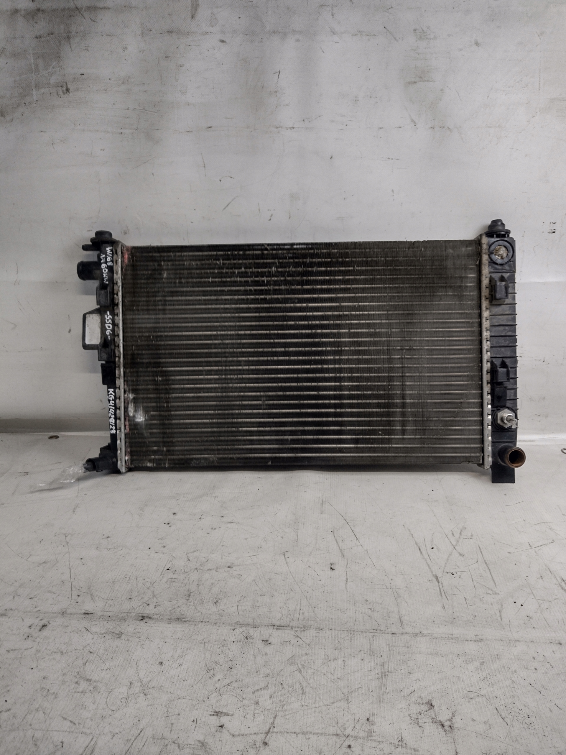 water cooler Mercedes W168 1,4B 82KM