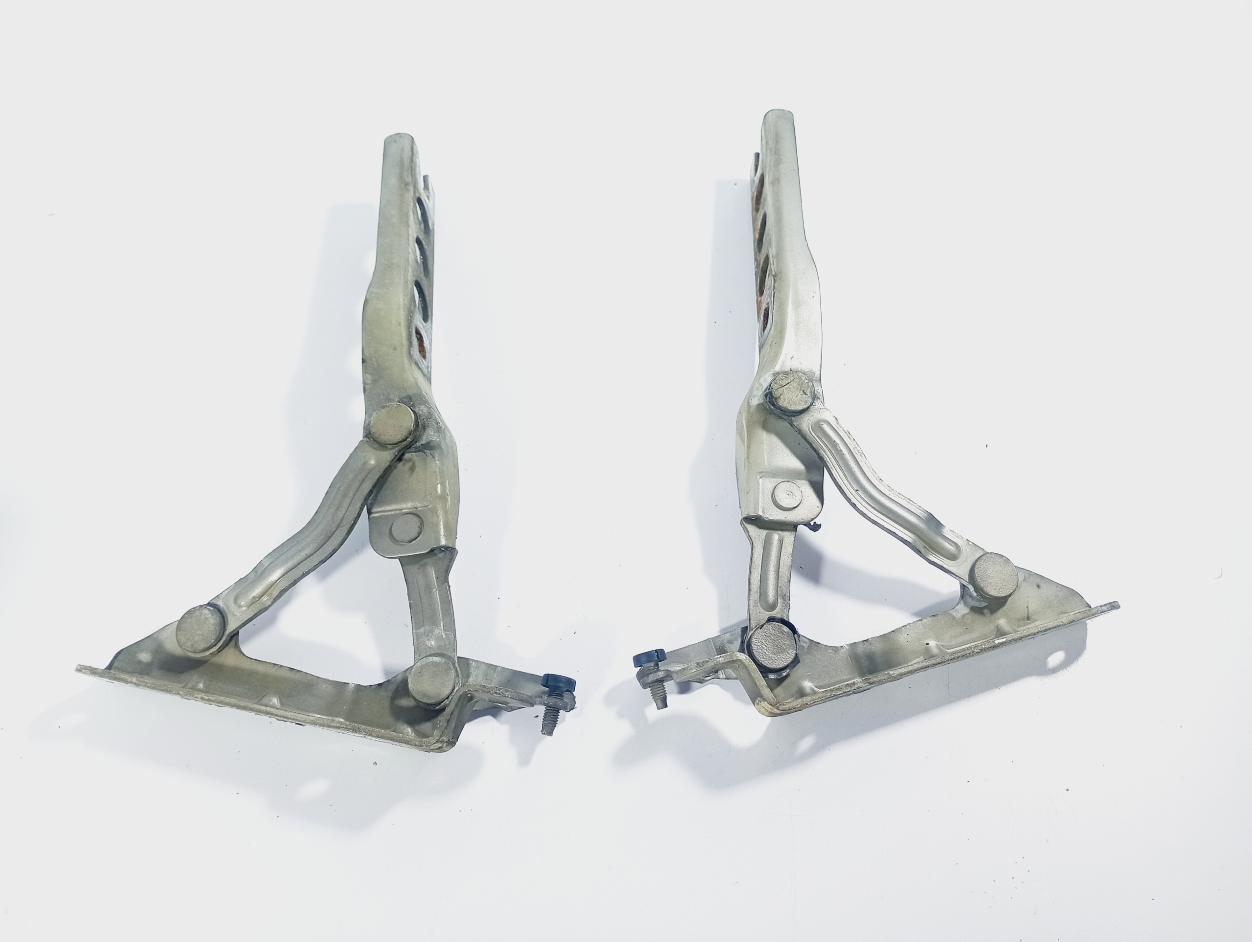 bonnet hinges front OE 1Z0823301C SKODA Octavia II 2 04-13