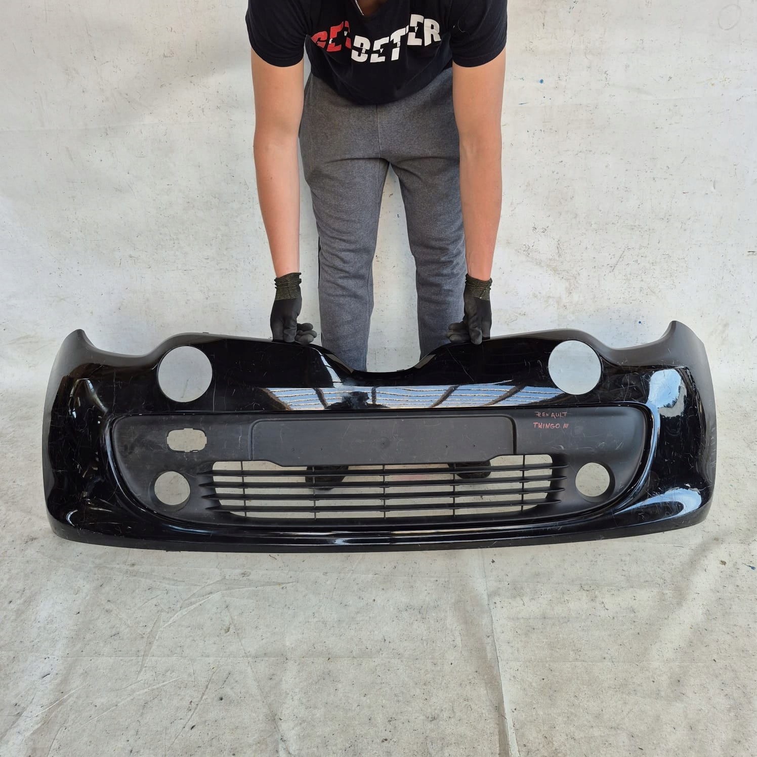 RENAULT TWINGO III 3 14-18 bumper front front