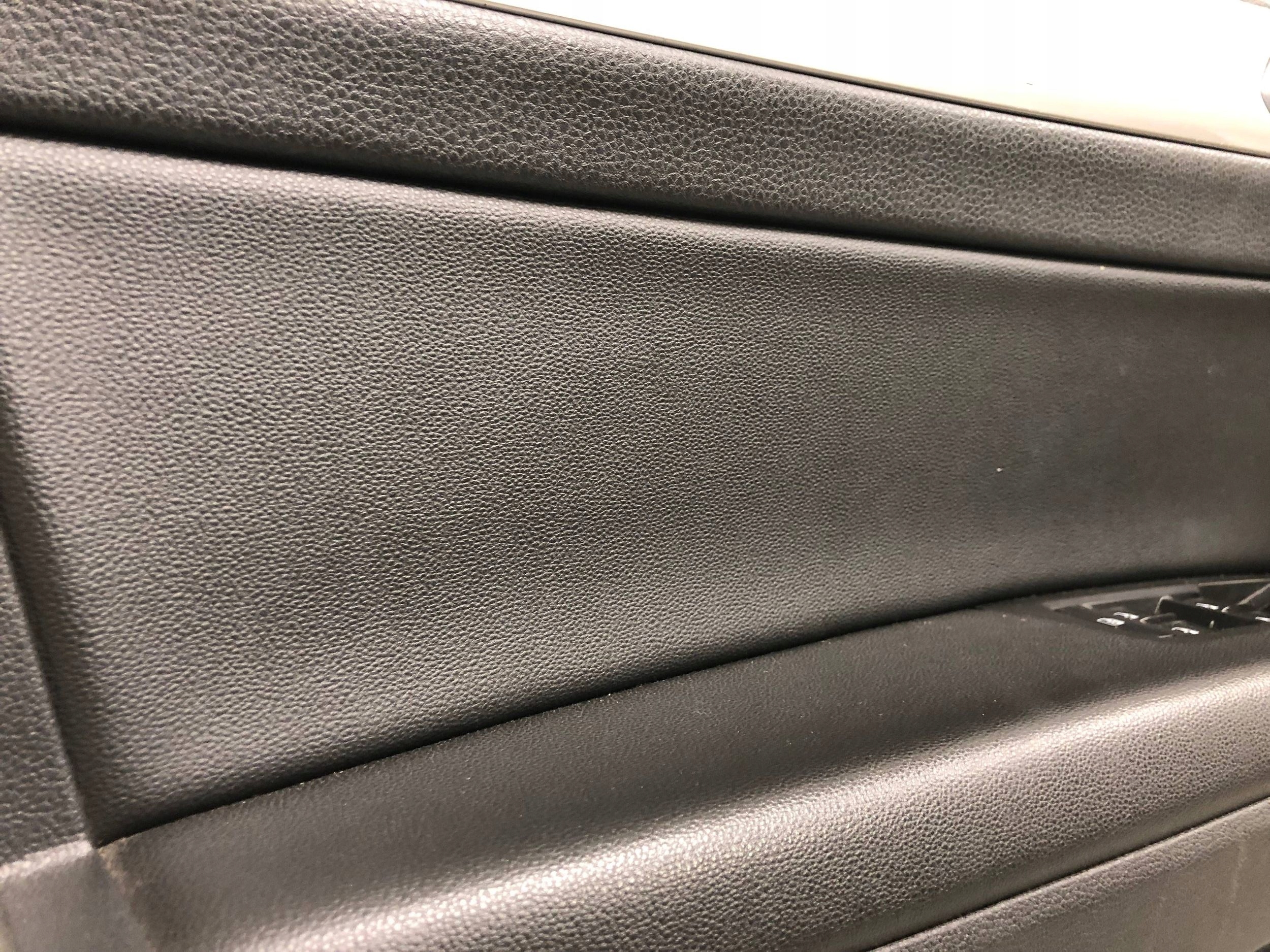 side door leather left front VW TOURAN III 5TB867011