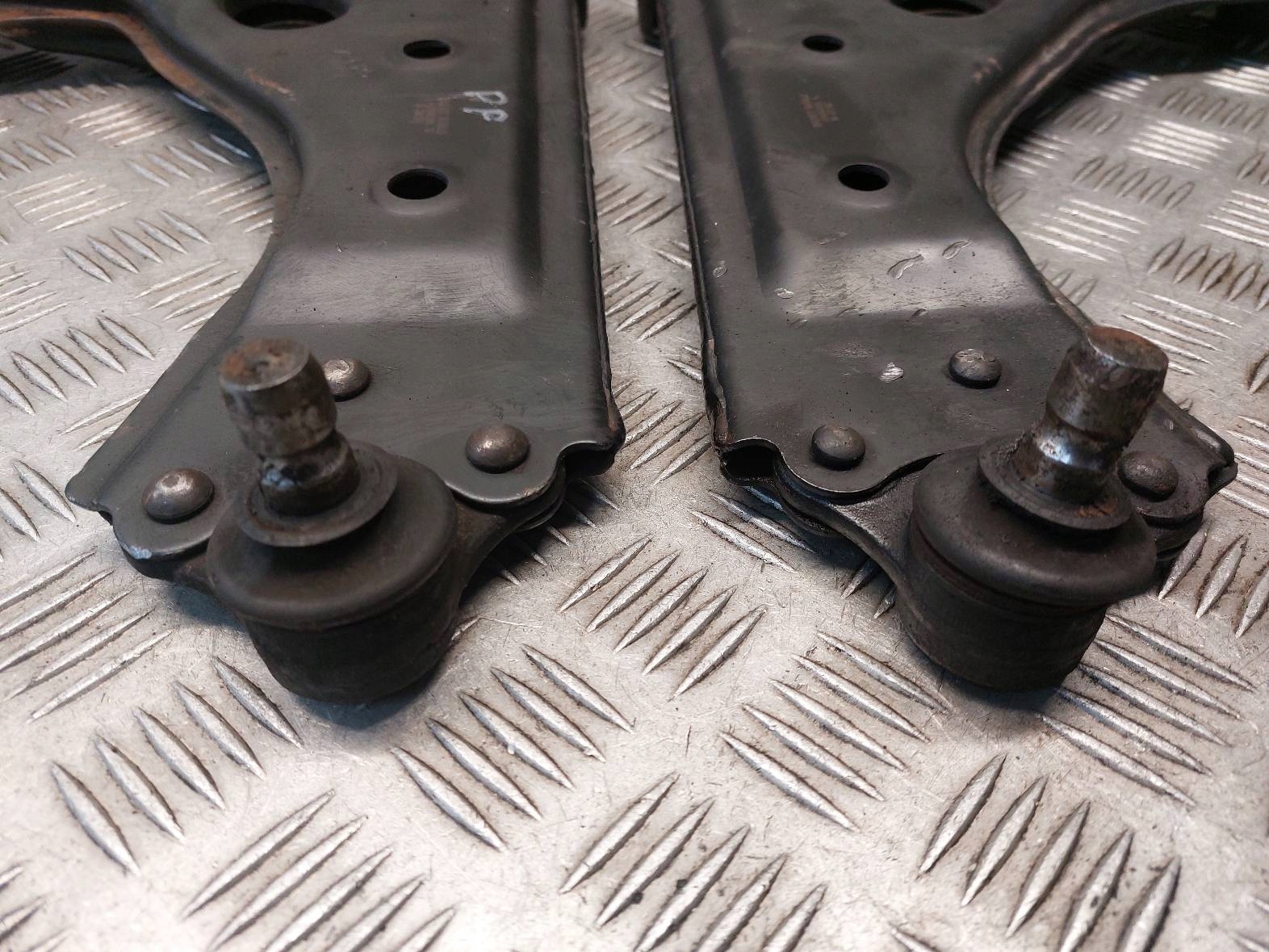 arm left front + right front FIAT PUNTO EVO ARM058
