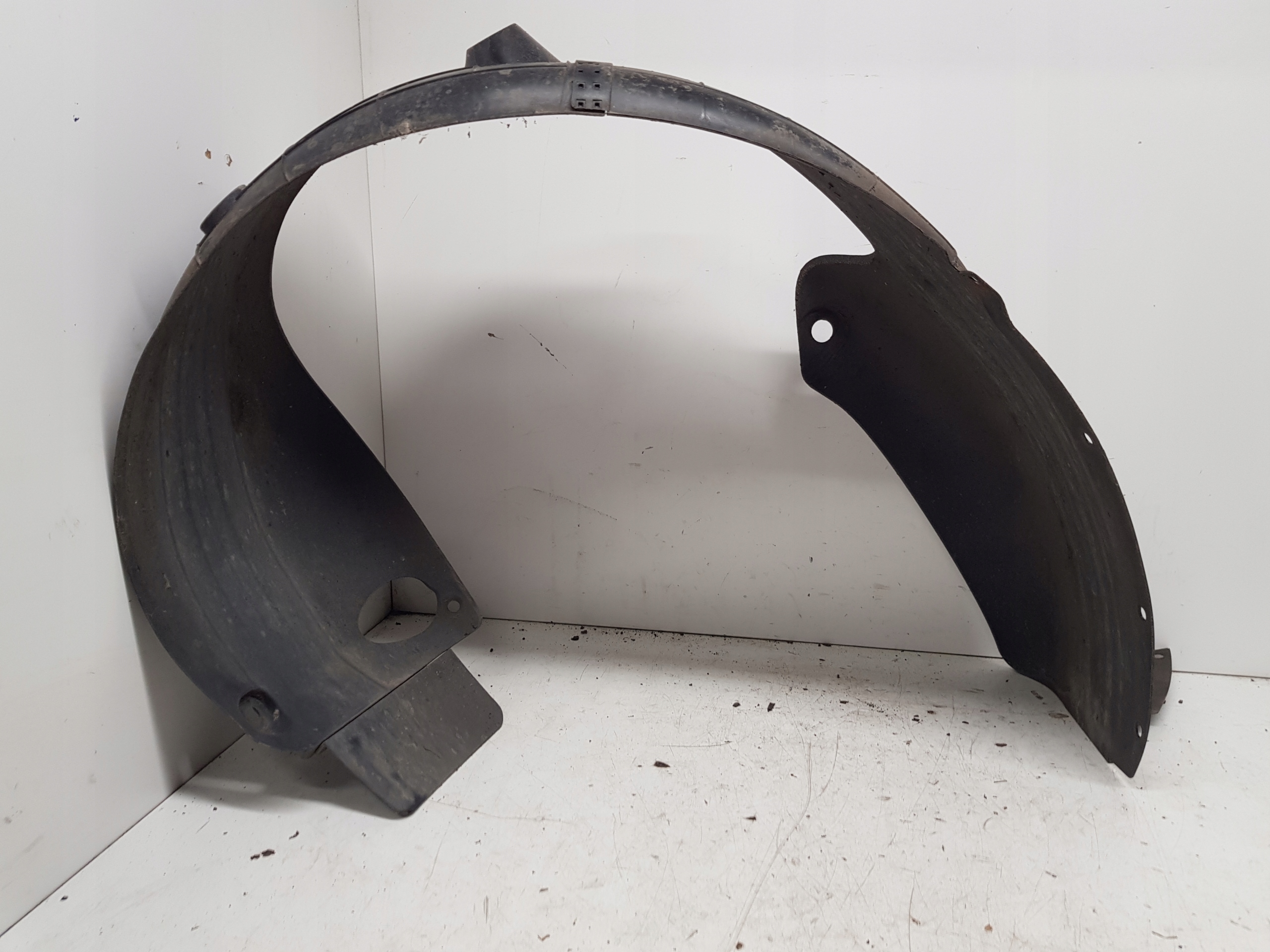 KIA RIO IV mudguard left rear part rear. 2017