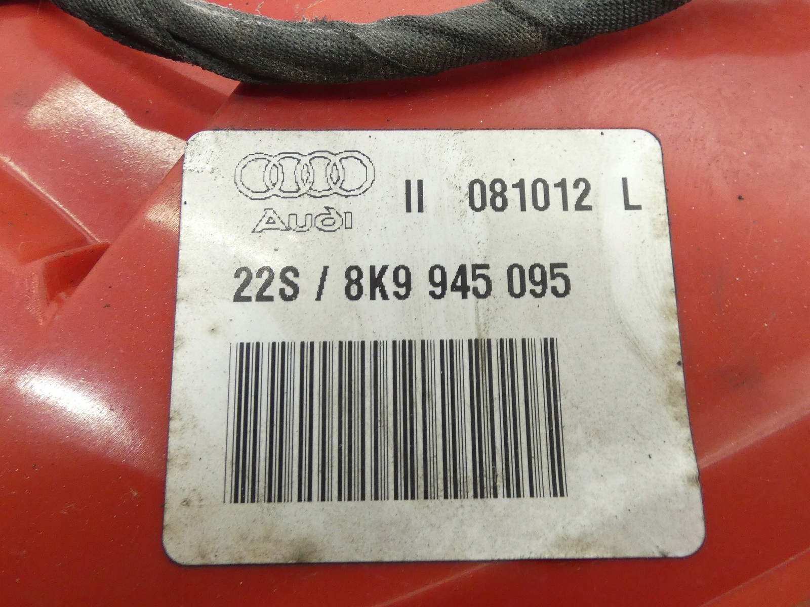 light left rear part left rear AUDI A4 B8 LIFT KOMBI / AVANT 8K9945095