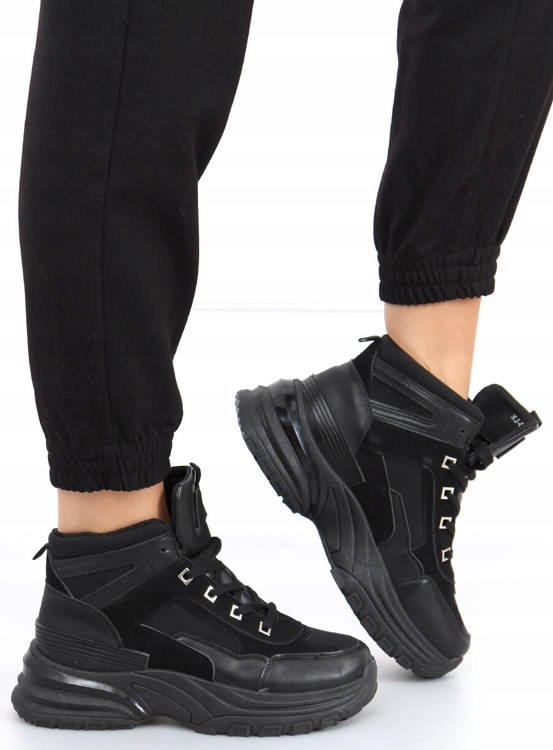 

Ocieplane Czarne Sneakersy Damskie Za Kostkę 38