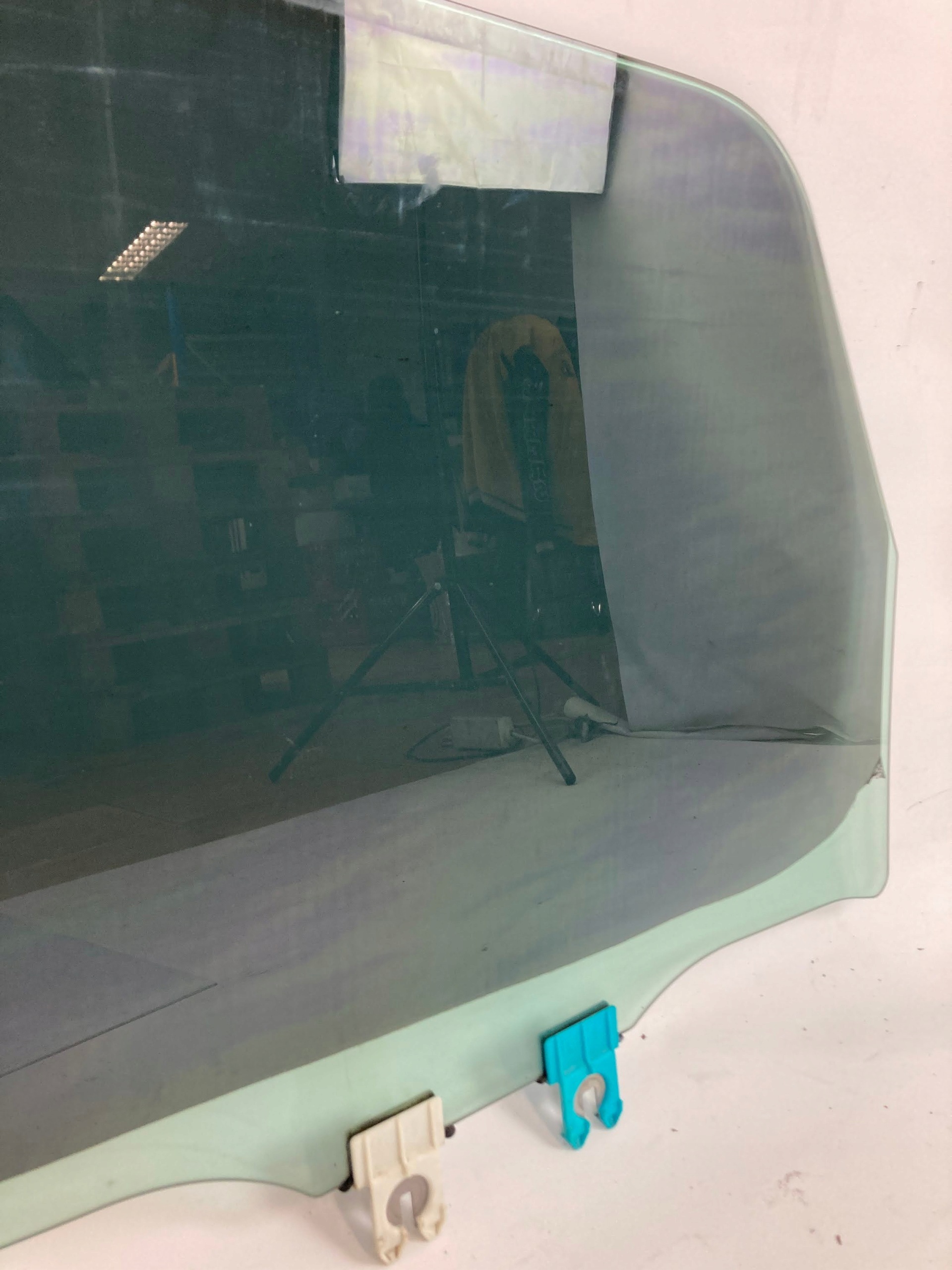 Jeep Wrangler JL window side left front driver´s 2022 OEM