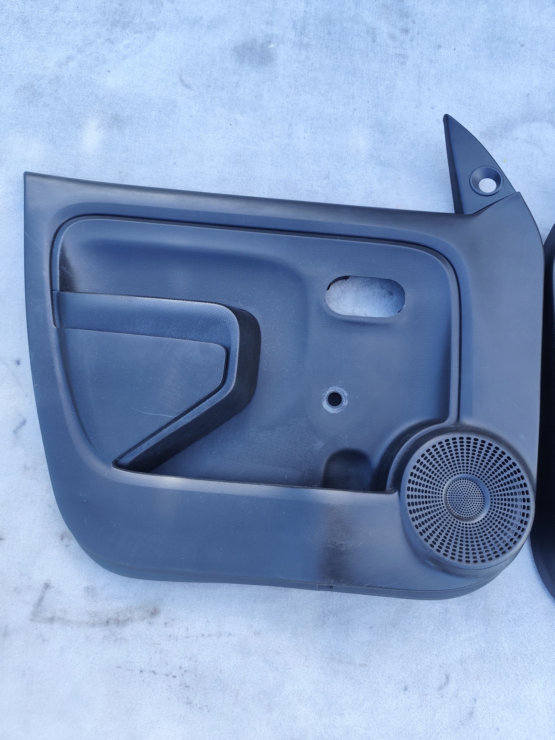 RENAULT TWINGO III upholstery door front right
