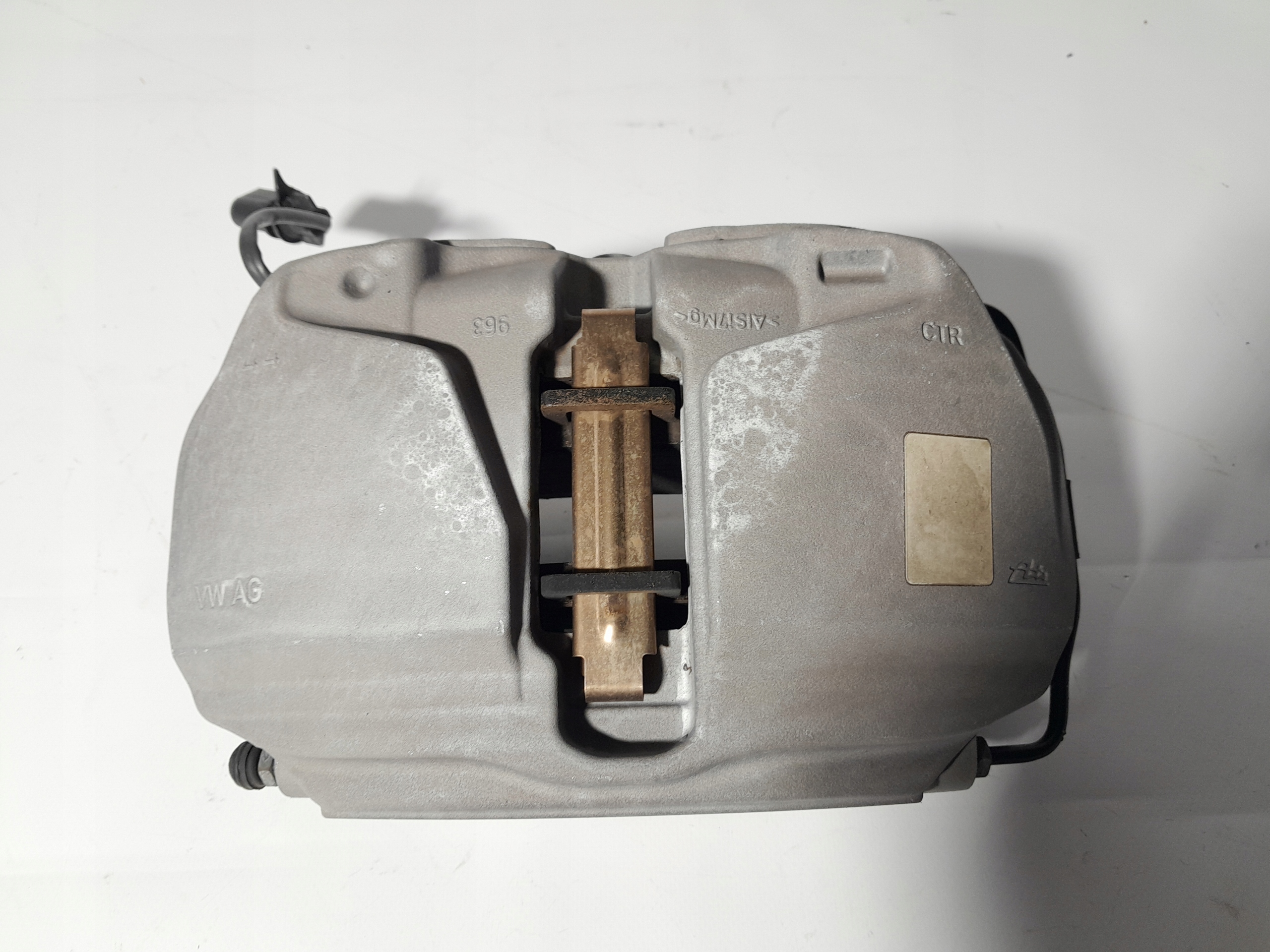 AUDI Q5 II 80A caliper brake left front 8W05CD