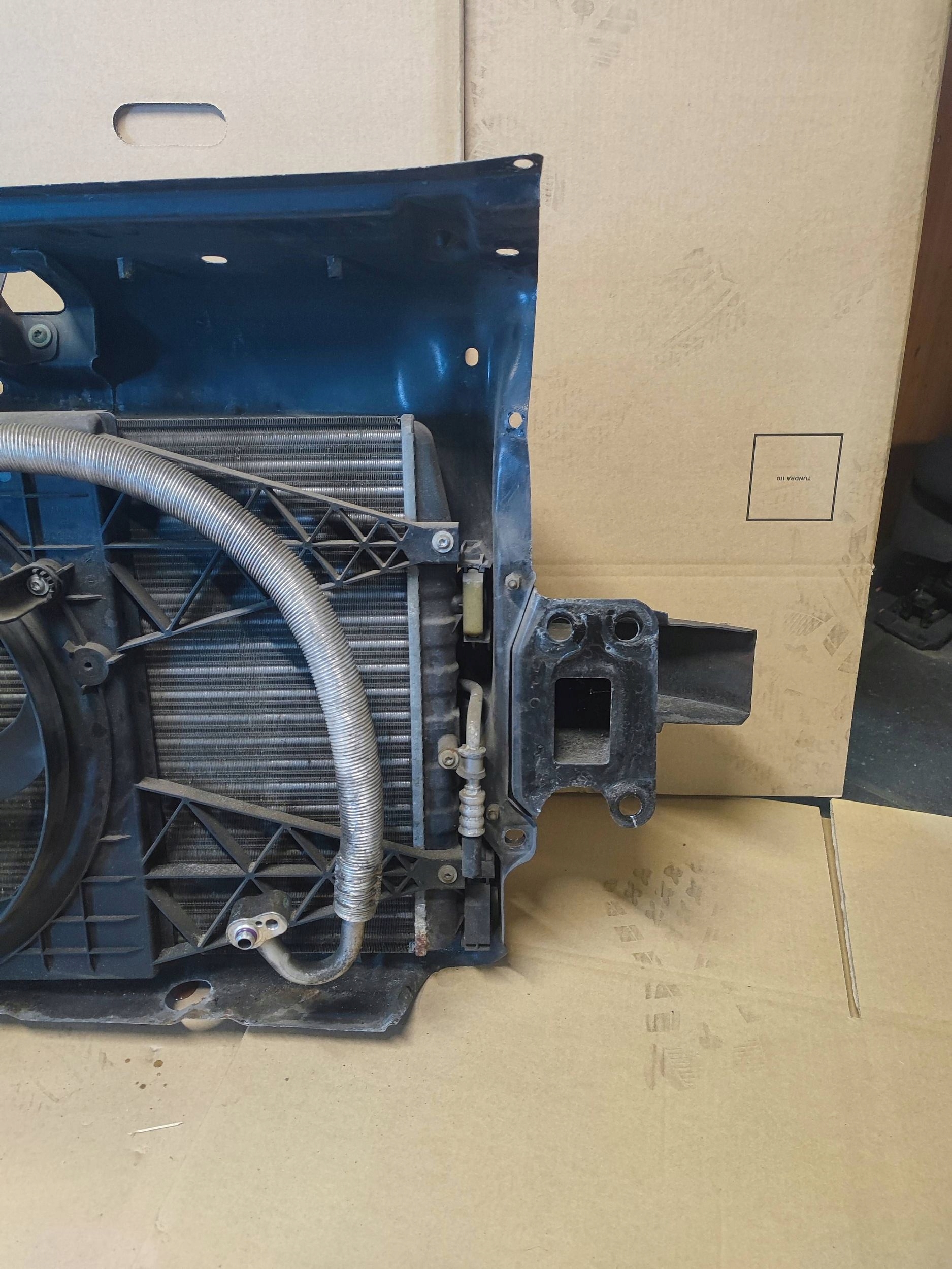 FOX front body wall front KLIMA sider radiator fan complete 1.2 1.4 B