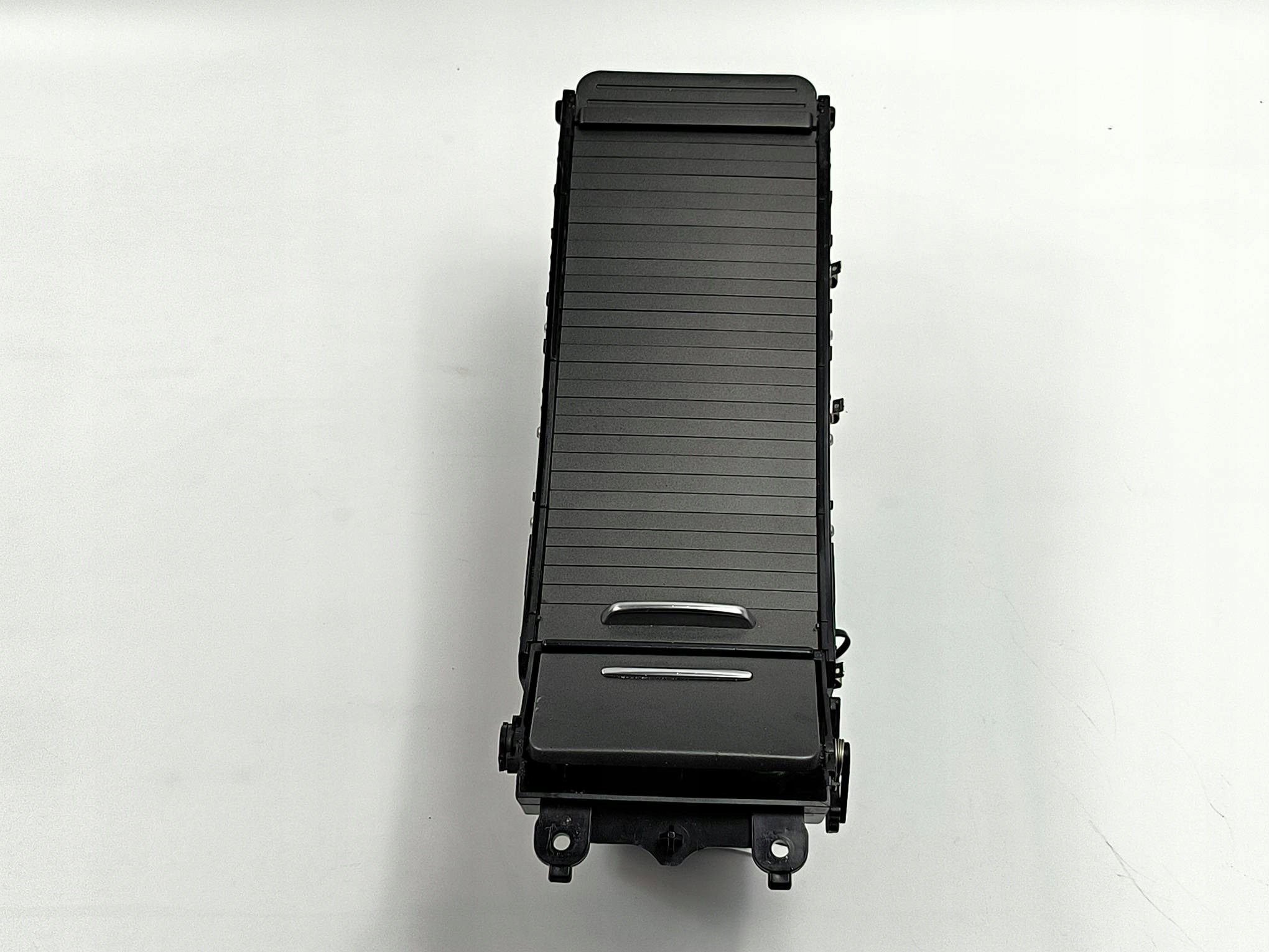 Boîte a gant passager AH32-061A78ADW LAND ROVER RANGE ROVER