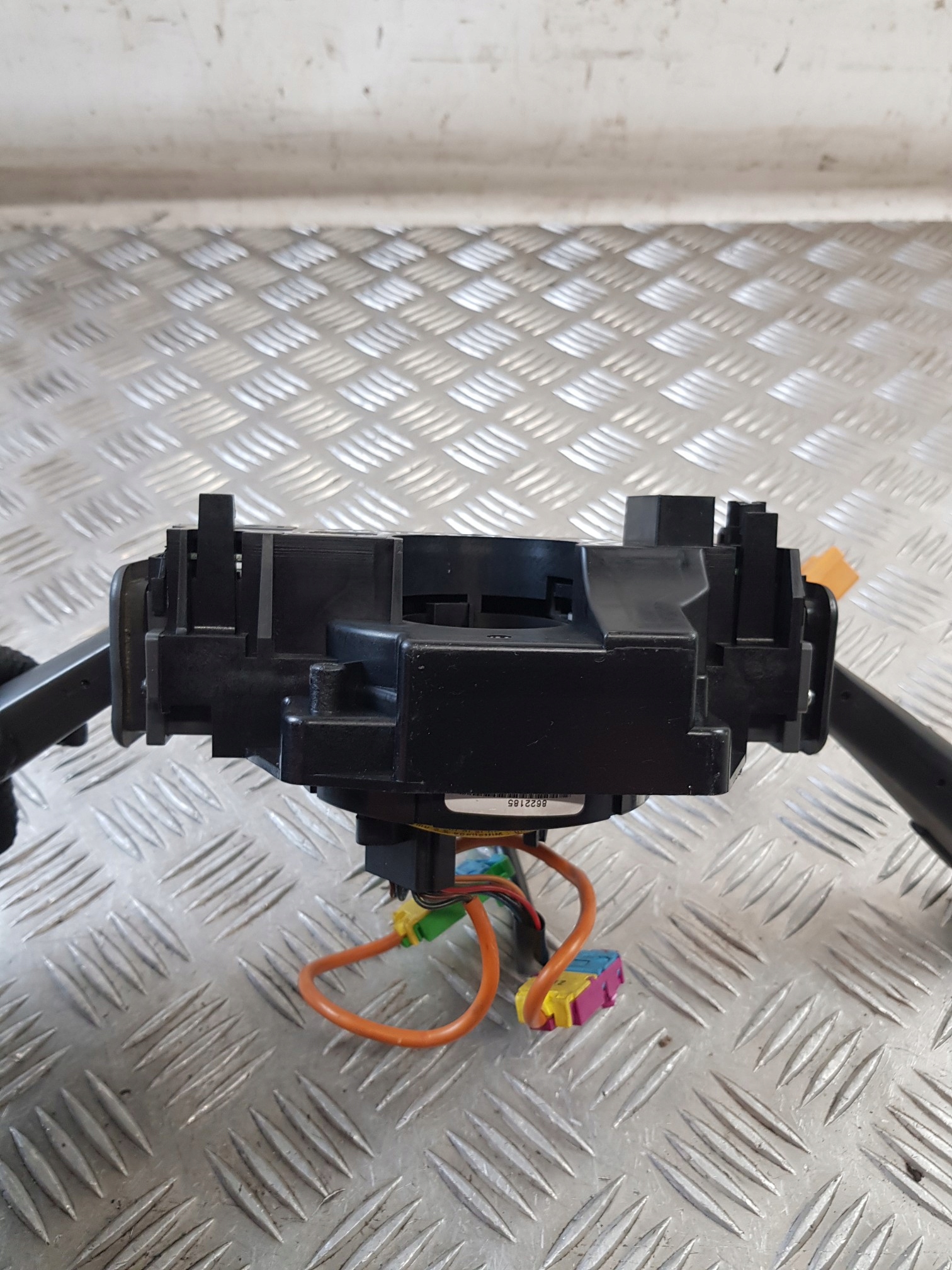 steering wheel levers and controls ring 30658654 VOLVO S60 and 04R