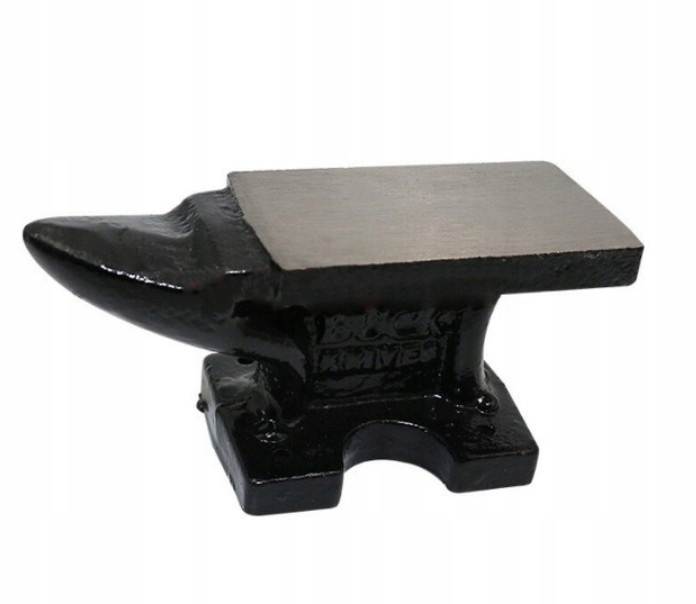

Kowadło Warsztatowe Małe Żeliwne 132x47mm 900g