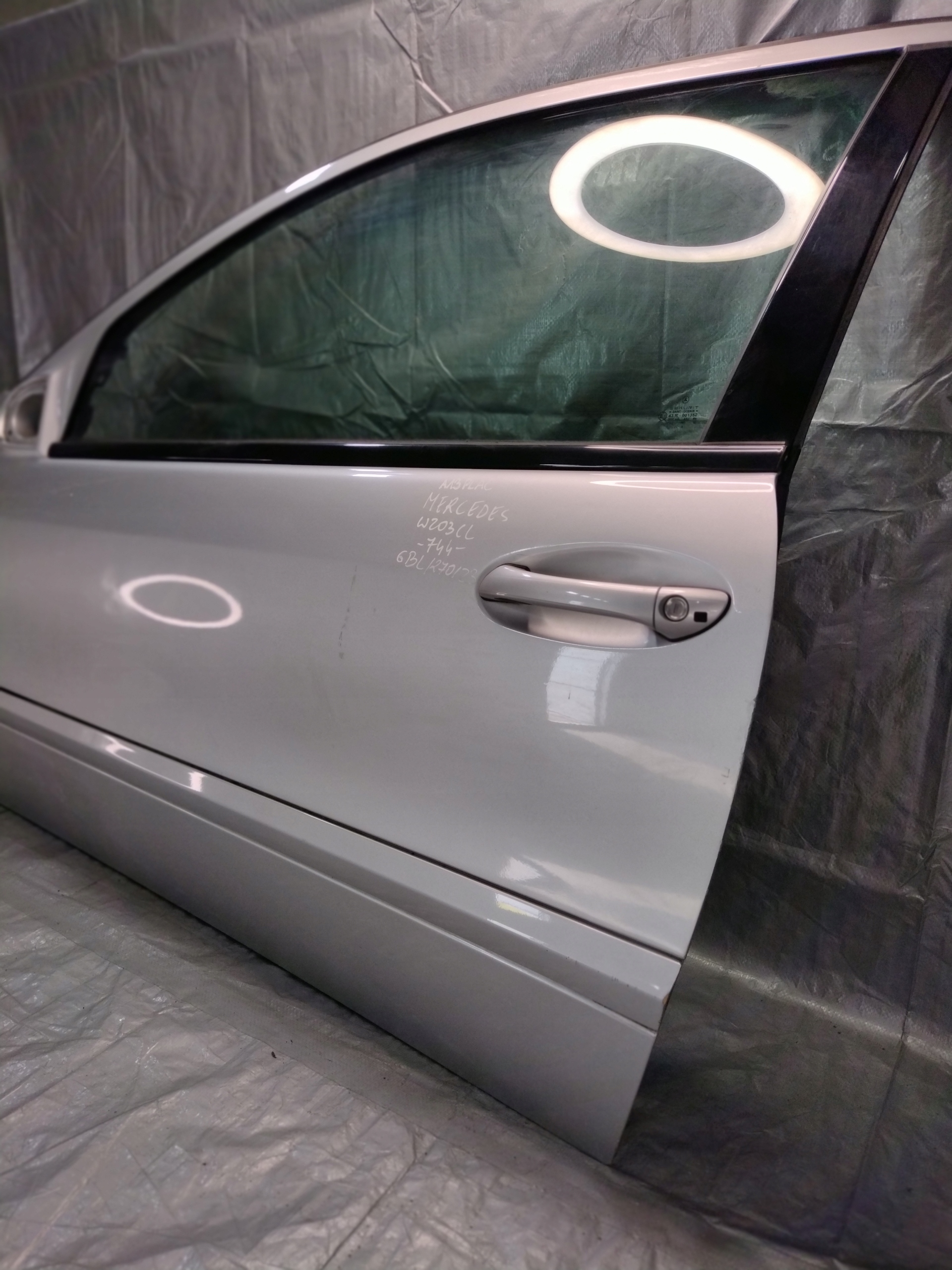 door driver´s left front MERCEDES CL203 COUPE