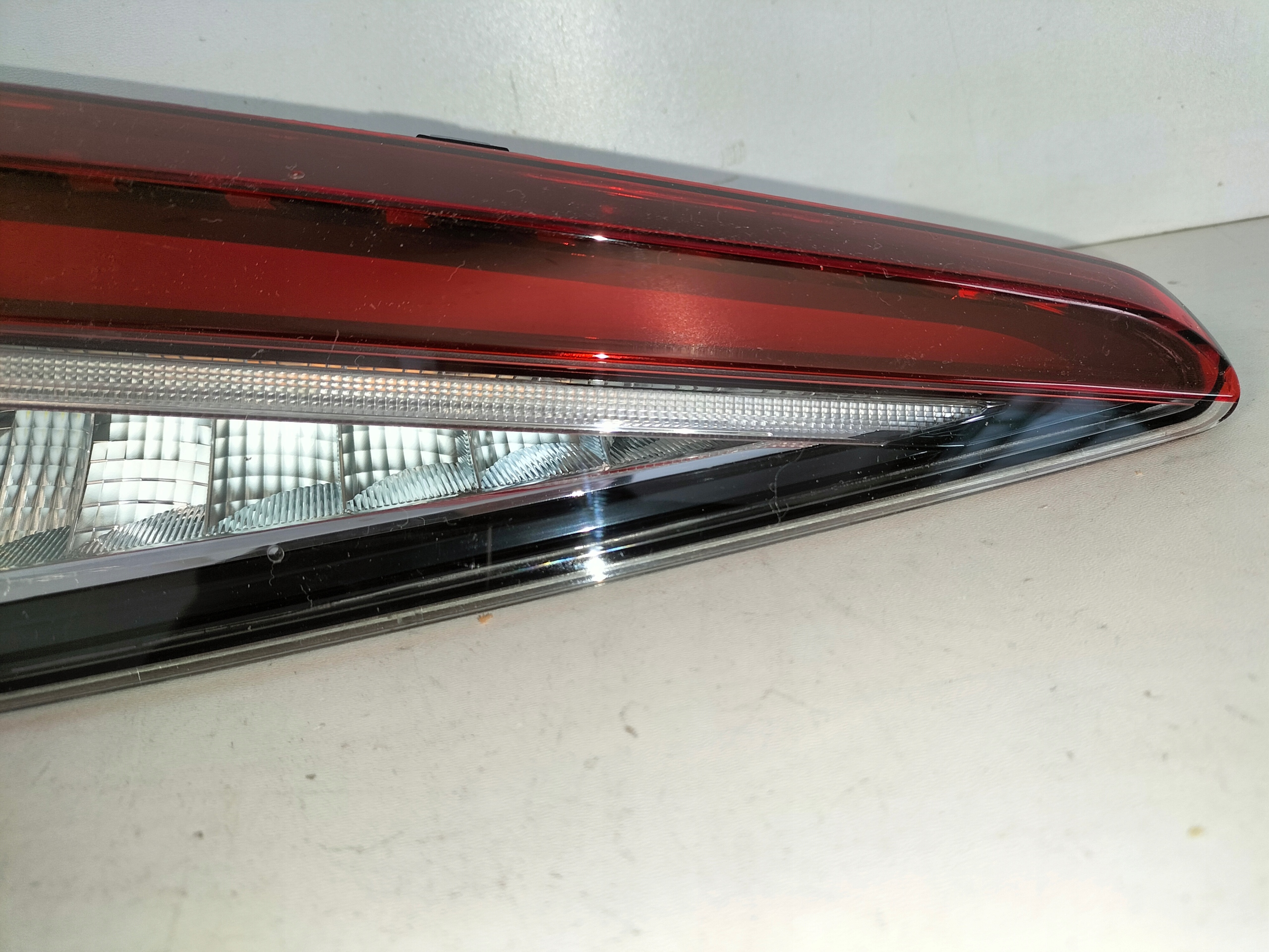 light rear rear part left SKODA ENYAQ 21- LED
