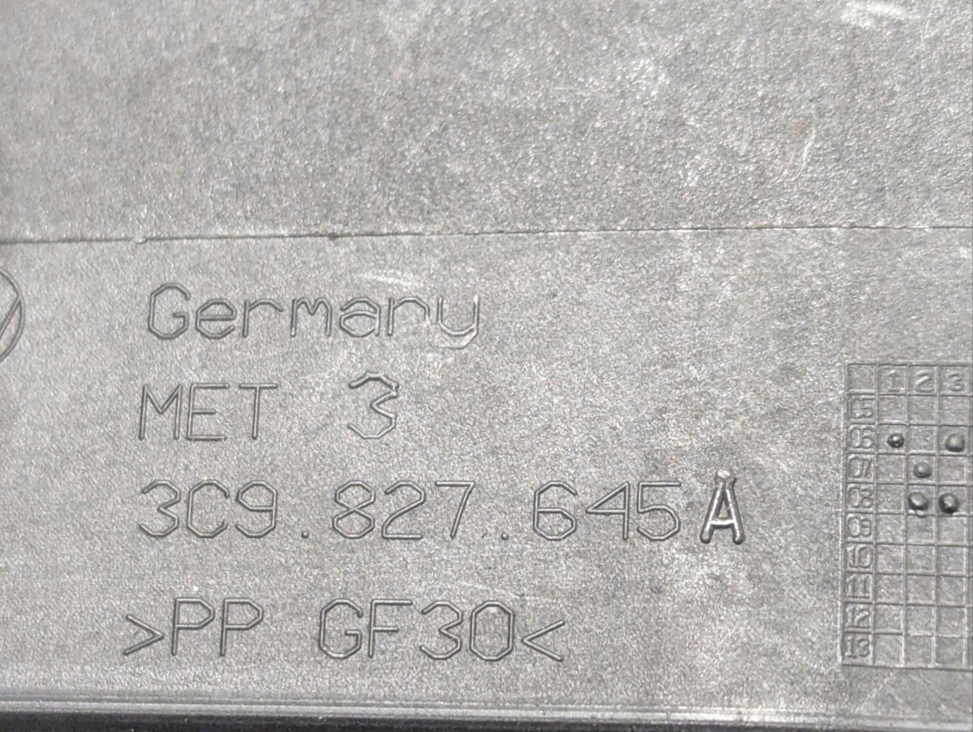 lock bonnet boot Volkswagen Golf 5 2008 3C9827645A