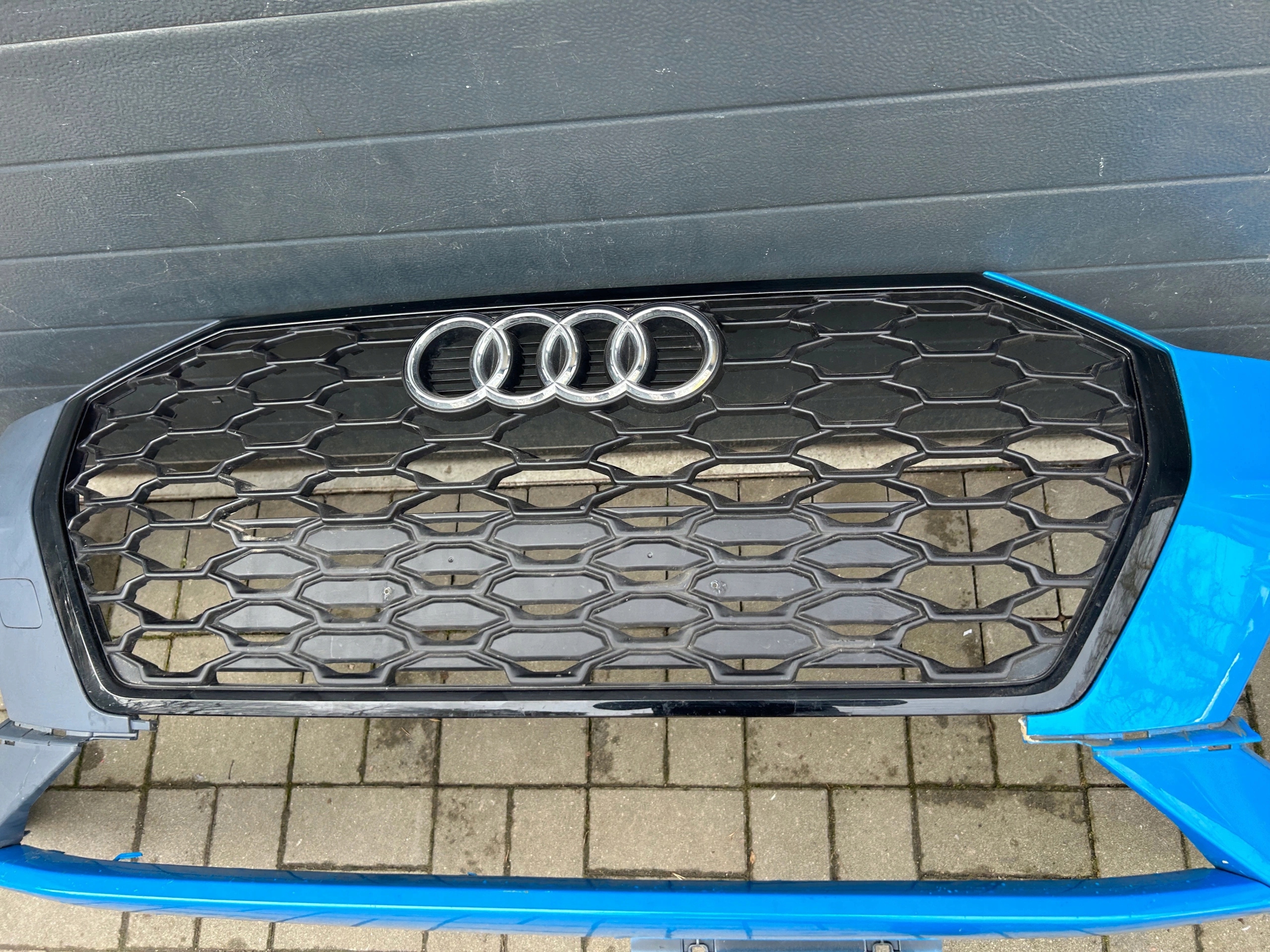 Audi Q3 S-Line nárazník předek 83A 19-23 83A807436D