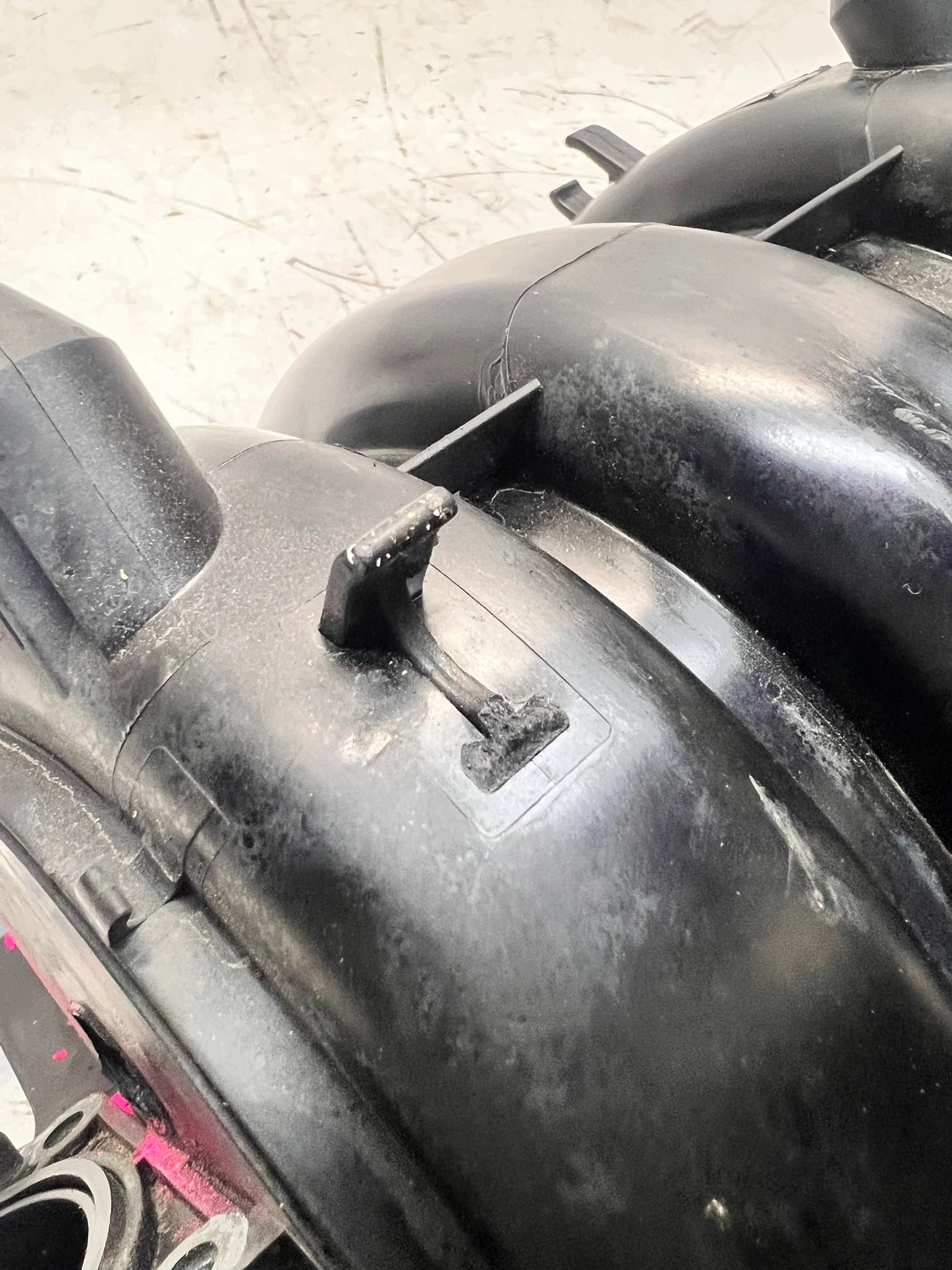 intake manifold VW SKODA SEAT 1.2 MPI 03E129711D