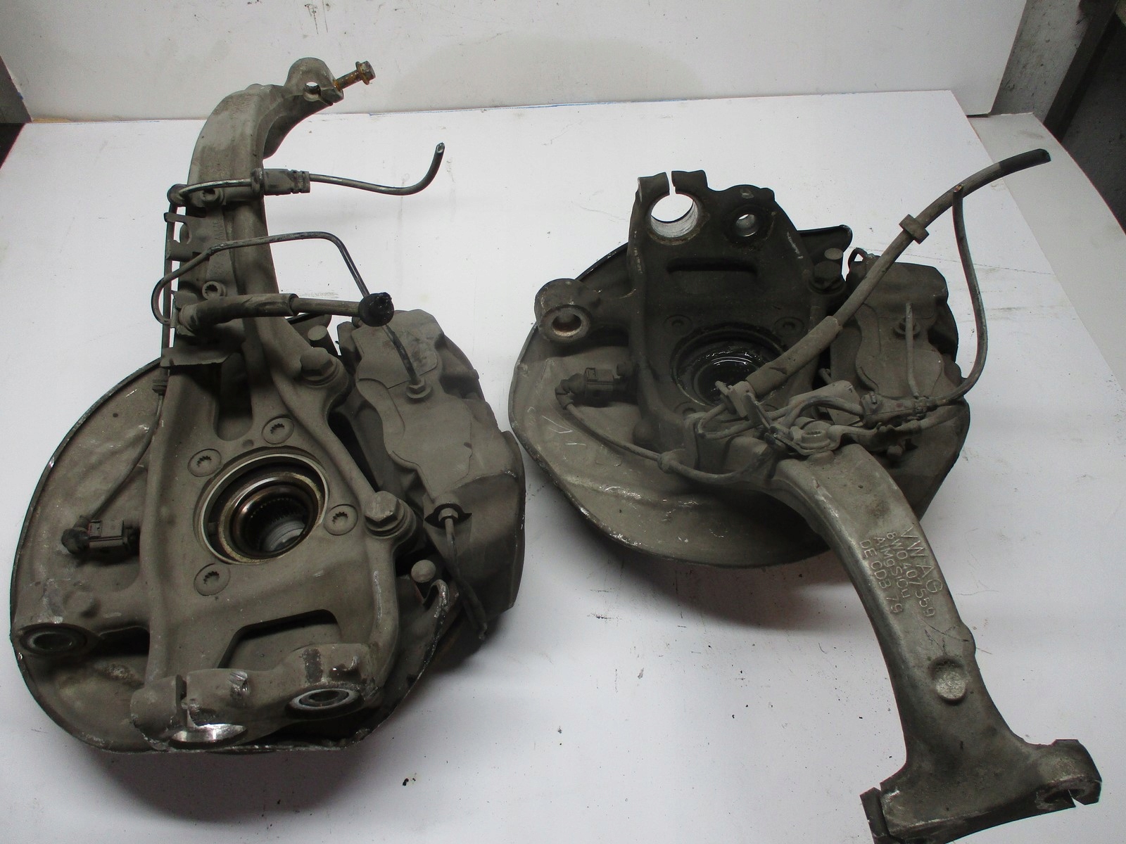 swing swings front AUDI A4 8W0 2,0TDI 8W0407560 right