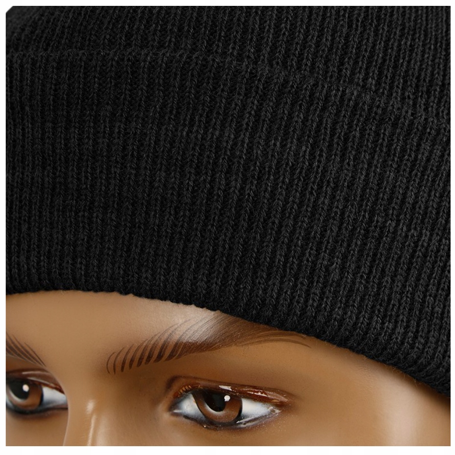 CIEPŁA CZAPKA ZIMOWA MIL-TEC AKRYLOWA Rozmiar inny