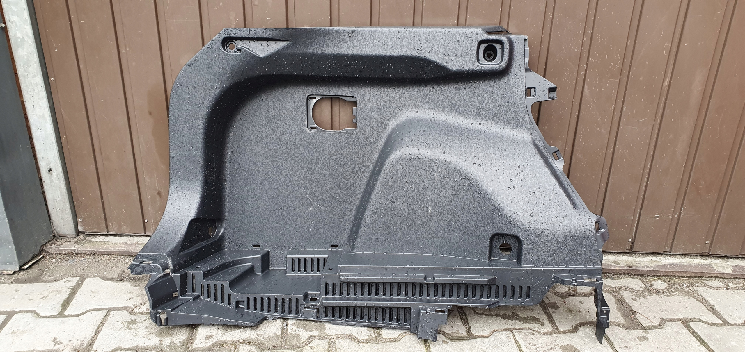 TOYOTA RAV4 21R БЕКОН БАГАЖНИК ЛЕВЫЙ ОТДЕЛКА